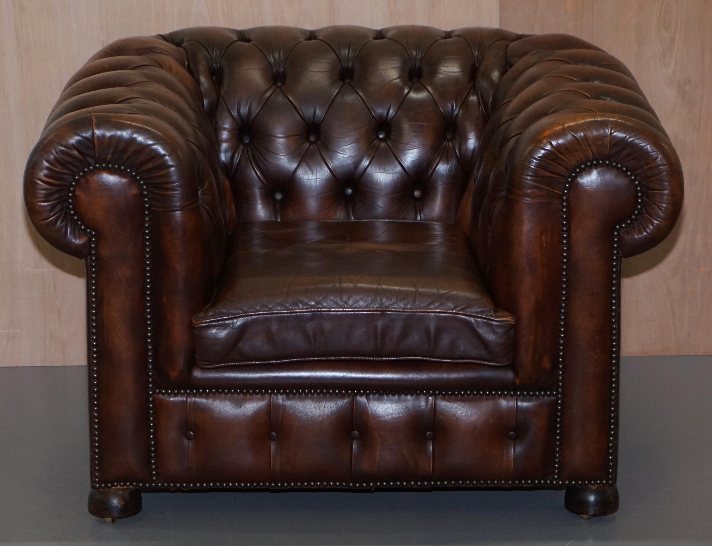 We are delighted to offer for sale this lovely vintage Art Deco circa 1920s aged hand dyed brown leather armchair with coil sprung base

This is a very good looking well made and comfortable chair, the base is fully coil sprung using traditional