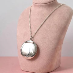 Vintage Art Deco 1921 Compact Mirror Locket Necklace