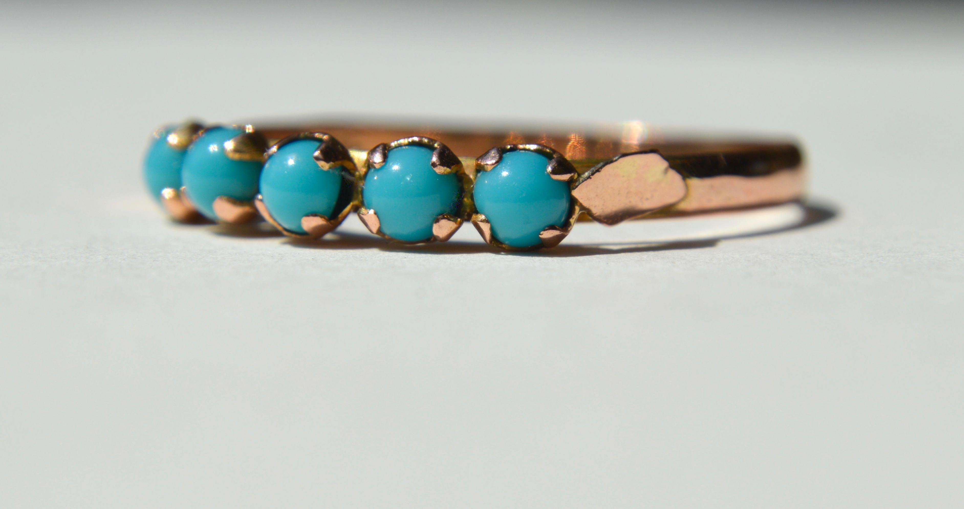 Round Cut Vintage Art Deco 1930s 14 Karat Rose Gold Five-Stone Turquoise Ring