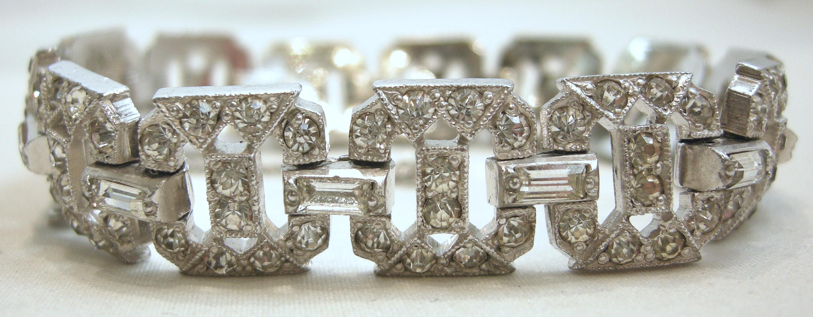 Vintage Art Deco 1930s Crystal Bracelet In Good Condition In New York, NY