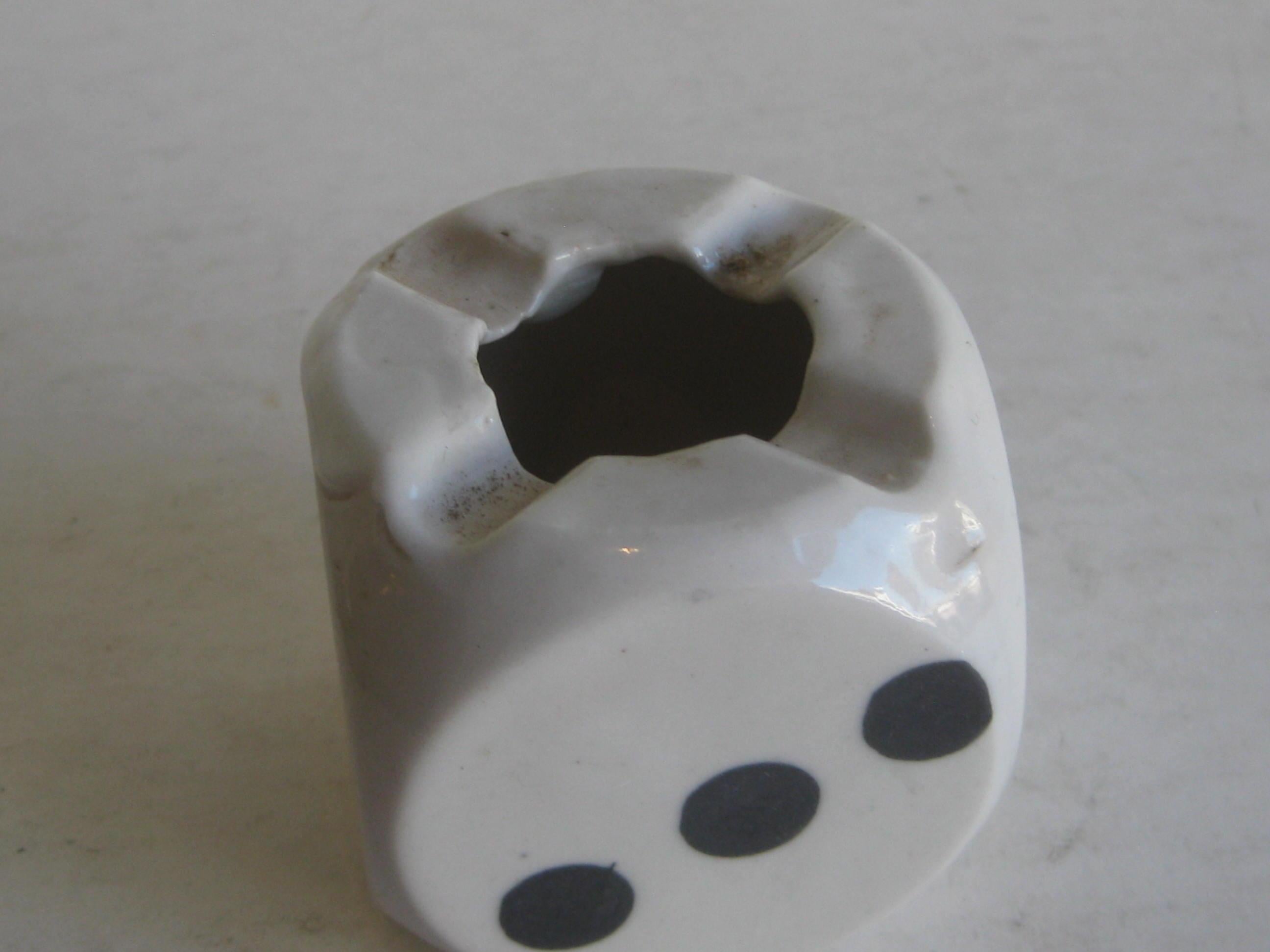 Vintage Art Deco 1930s Figural Dice Porcelain Desk Ashtray In Excellent Condition In San Diego, CA