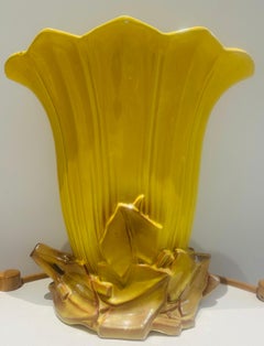 Vintage Art Deco 1950s McCoy USA Pottery Yellow & Gold Glazed Tulip Fan Vase