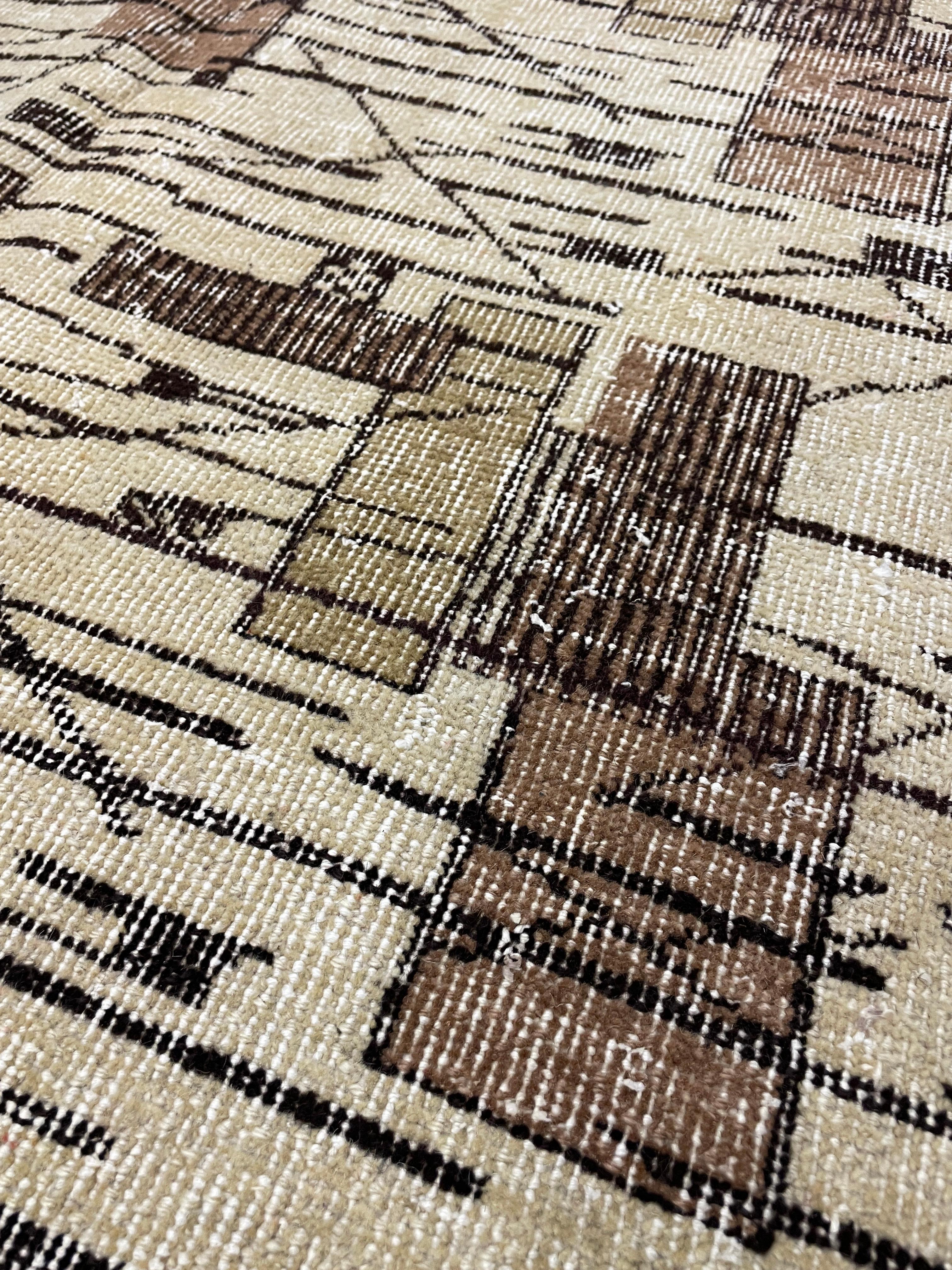Turkish Vintage Art Deco 1950s Wool Area Rug in Dark / Light Brown For Sale