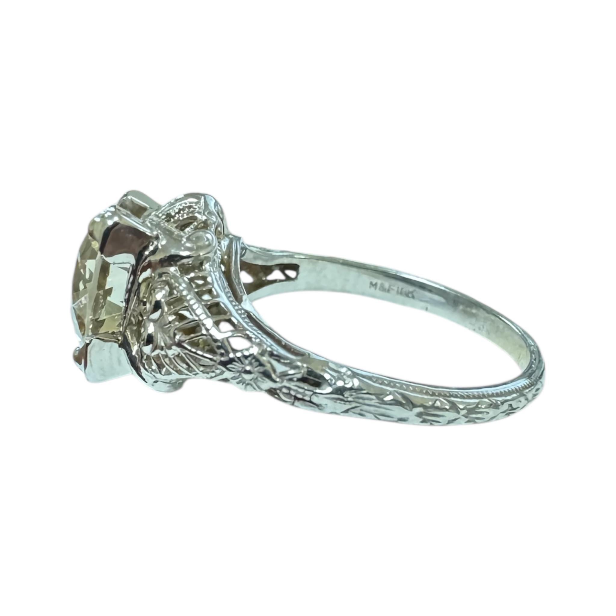 Vintage Art Deco 2.31 Carat Old European Cut Diamond Engagement Ring For Sale 4
