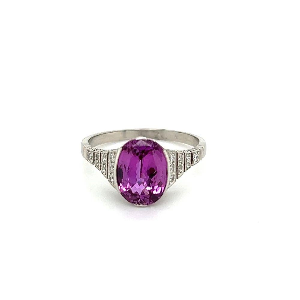 Oval Cut Vintage Art Deco 2.58 Carat Oval Rubellite Tourmaline and Diamond Platinum Ring For Sale