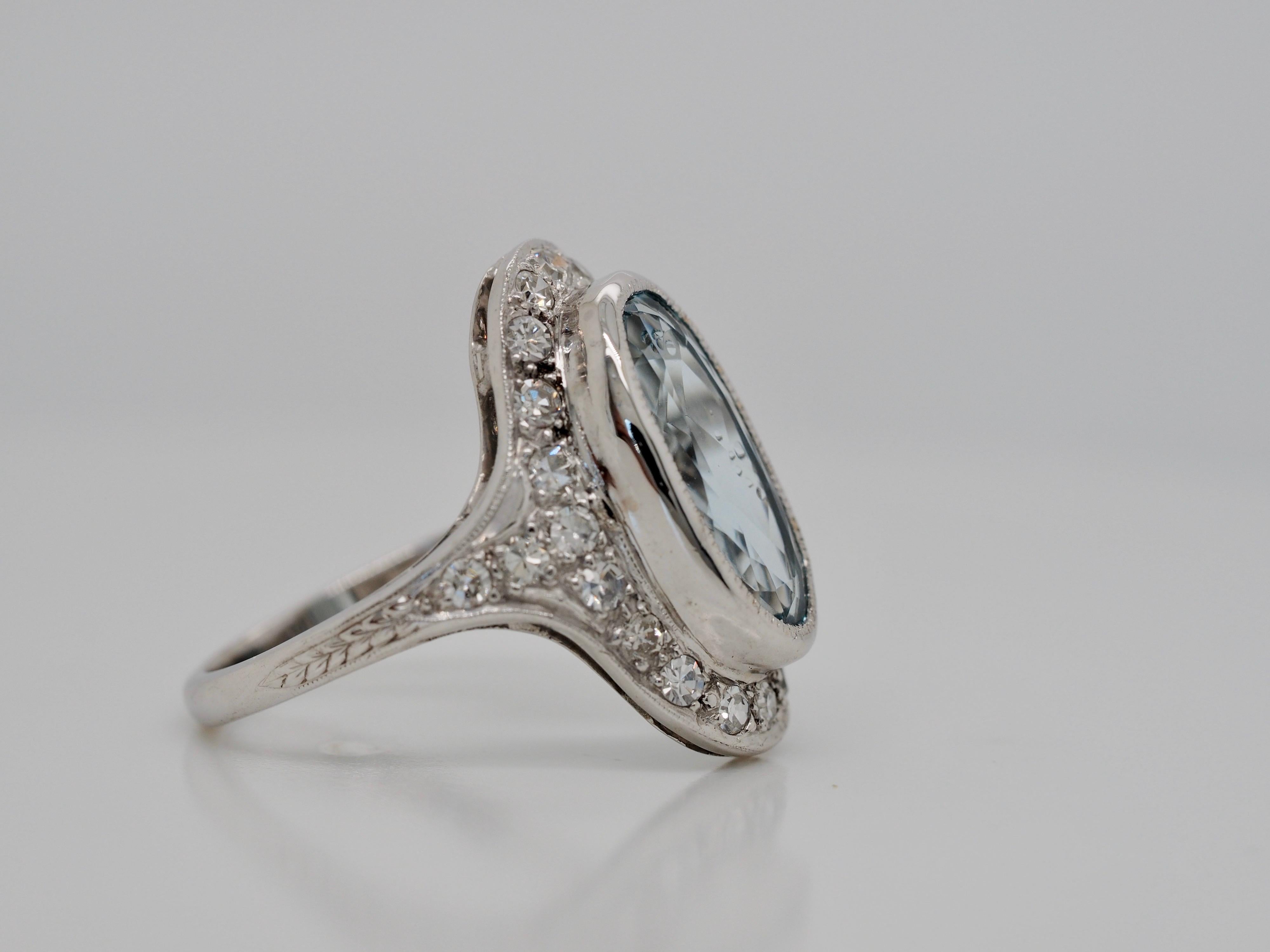 This Vintage Art Deco Aquamarine ring is a dream, dating back to the 1930's stamped 