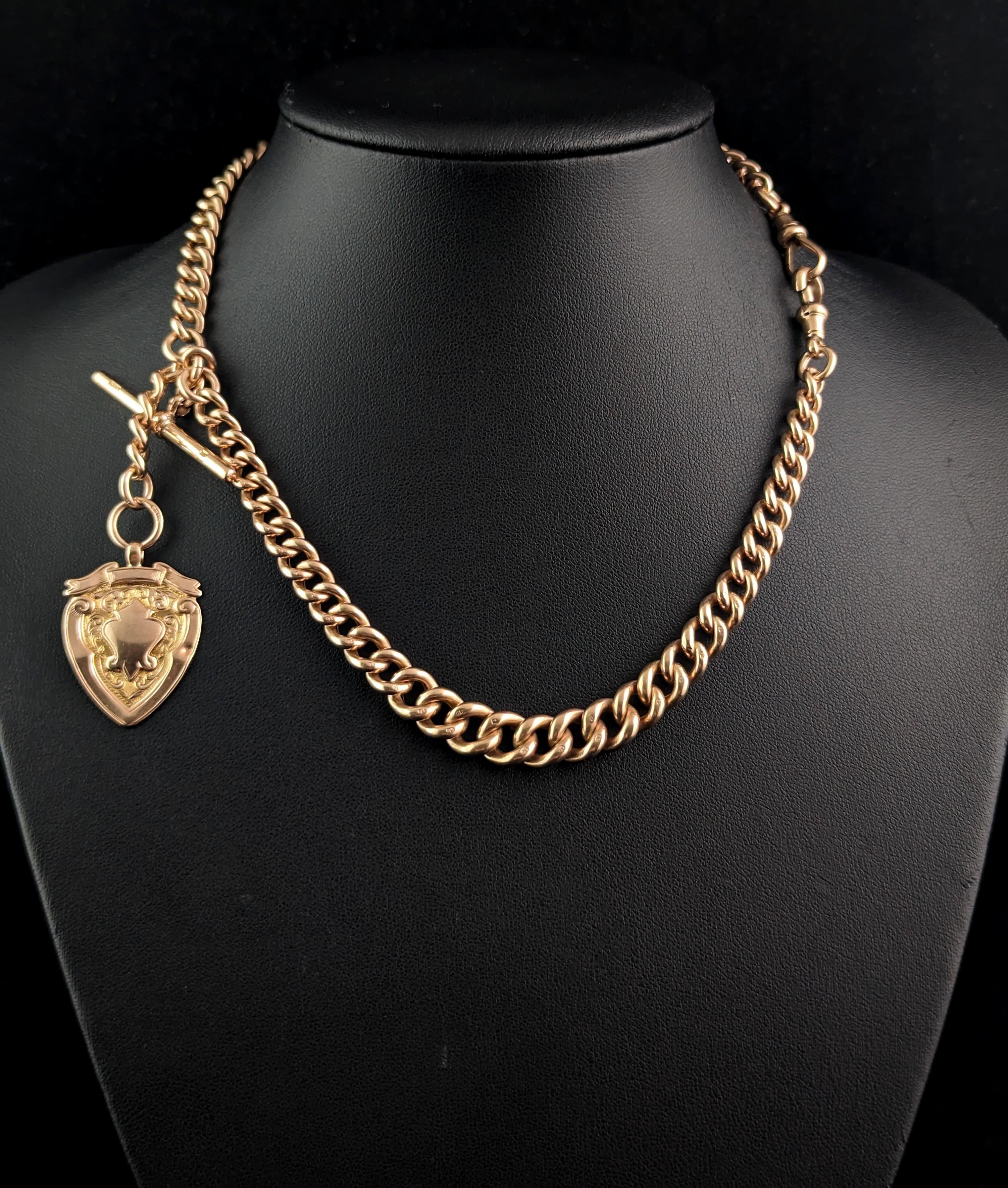 Vintage Art Deco 9ct rose gold Albert chain, shield fob  In Good Condition For Sale In NEWARK, GB