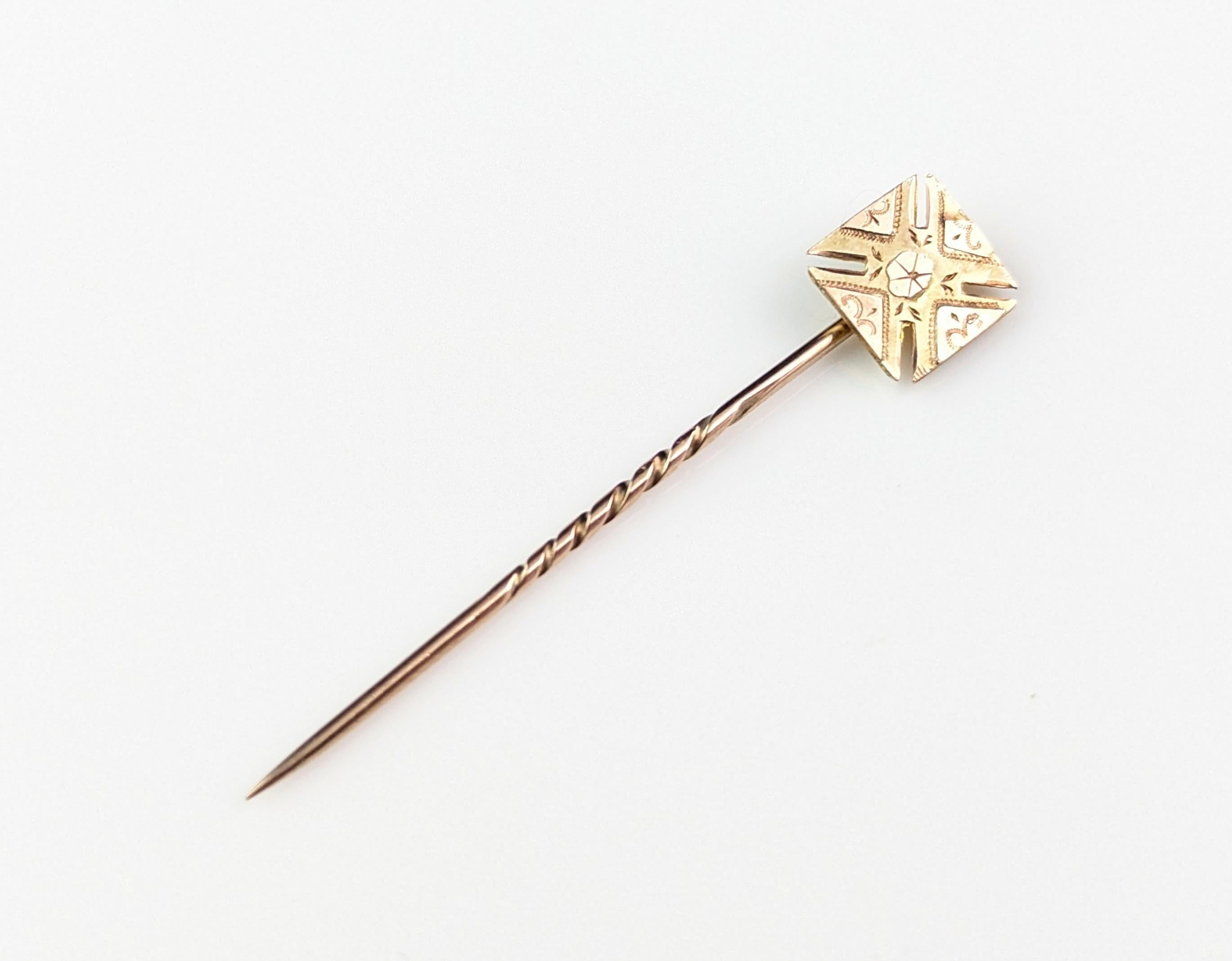 Vintage Art Deco 9k gold stick pin, Cross Pattee  For Sale 7