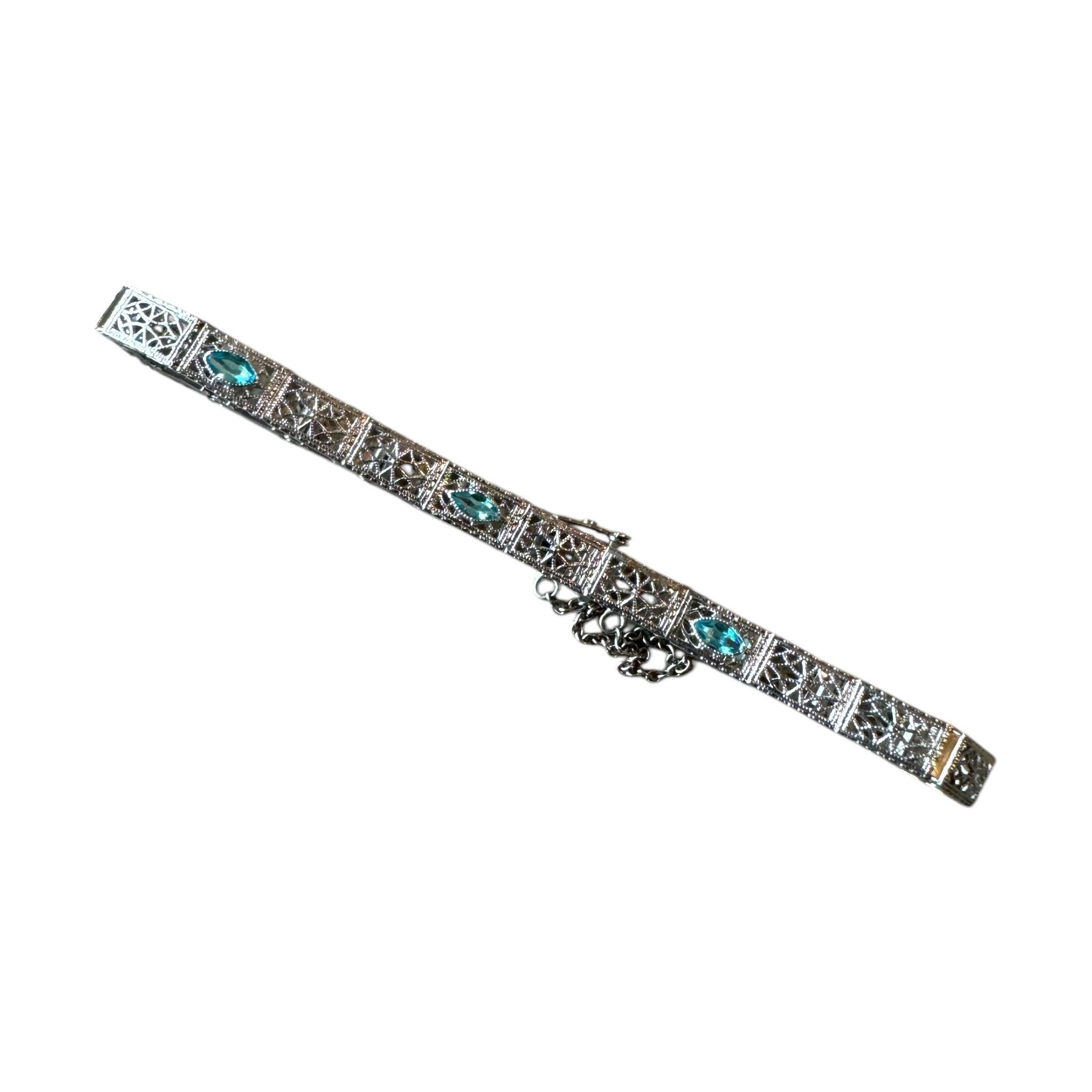 Women's Vintage Art Deco Aquamarine Filigree Bracelet 10K White Gold For Sale