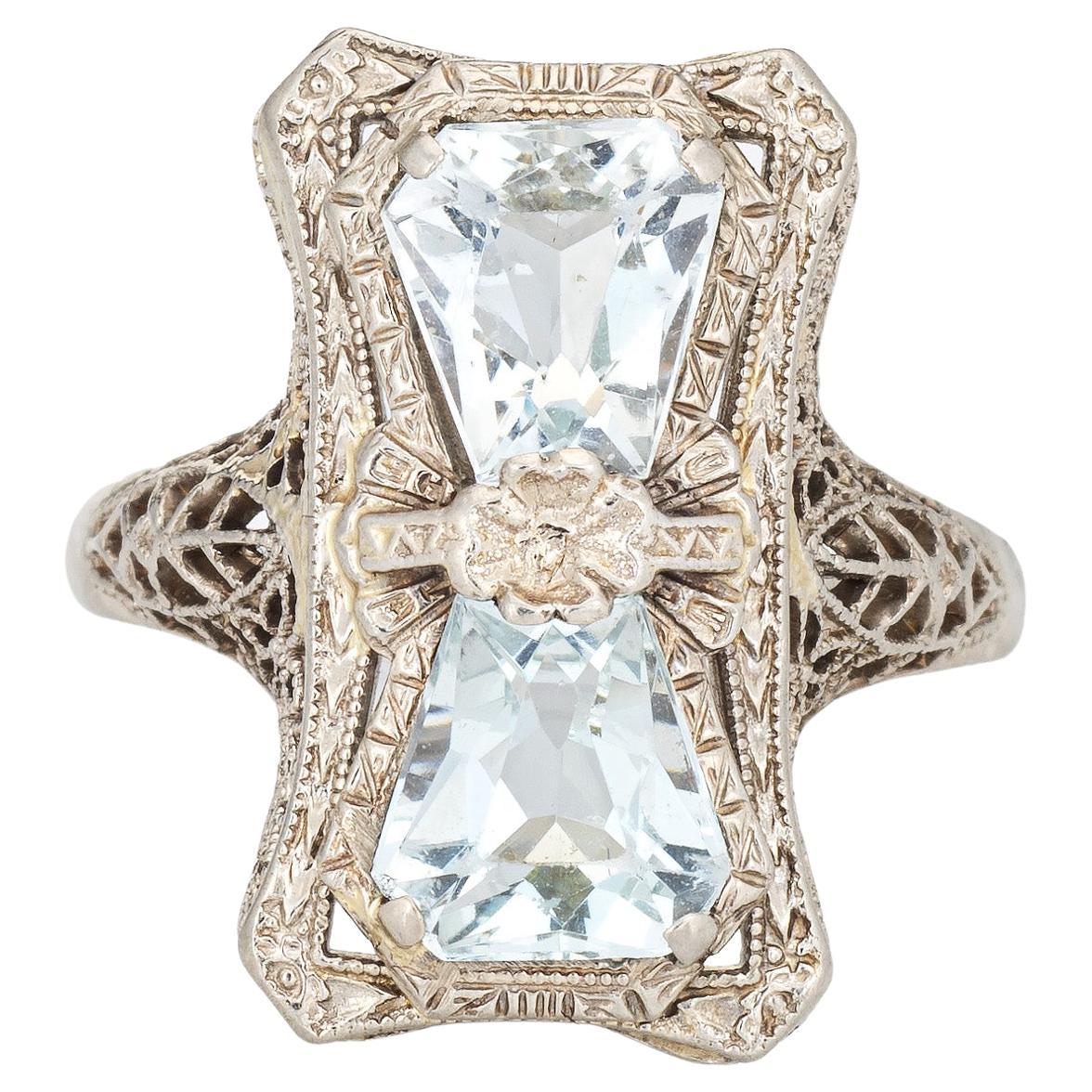Art Deco Aquamarine and Diamond Filigree Ring in 18 Karat White Gold