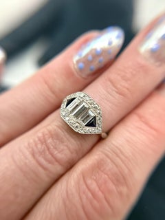 Vintage-Cocktailring aus Platin im Art-Déco-Stil mit Baguette-Diamanten