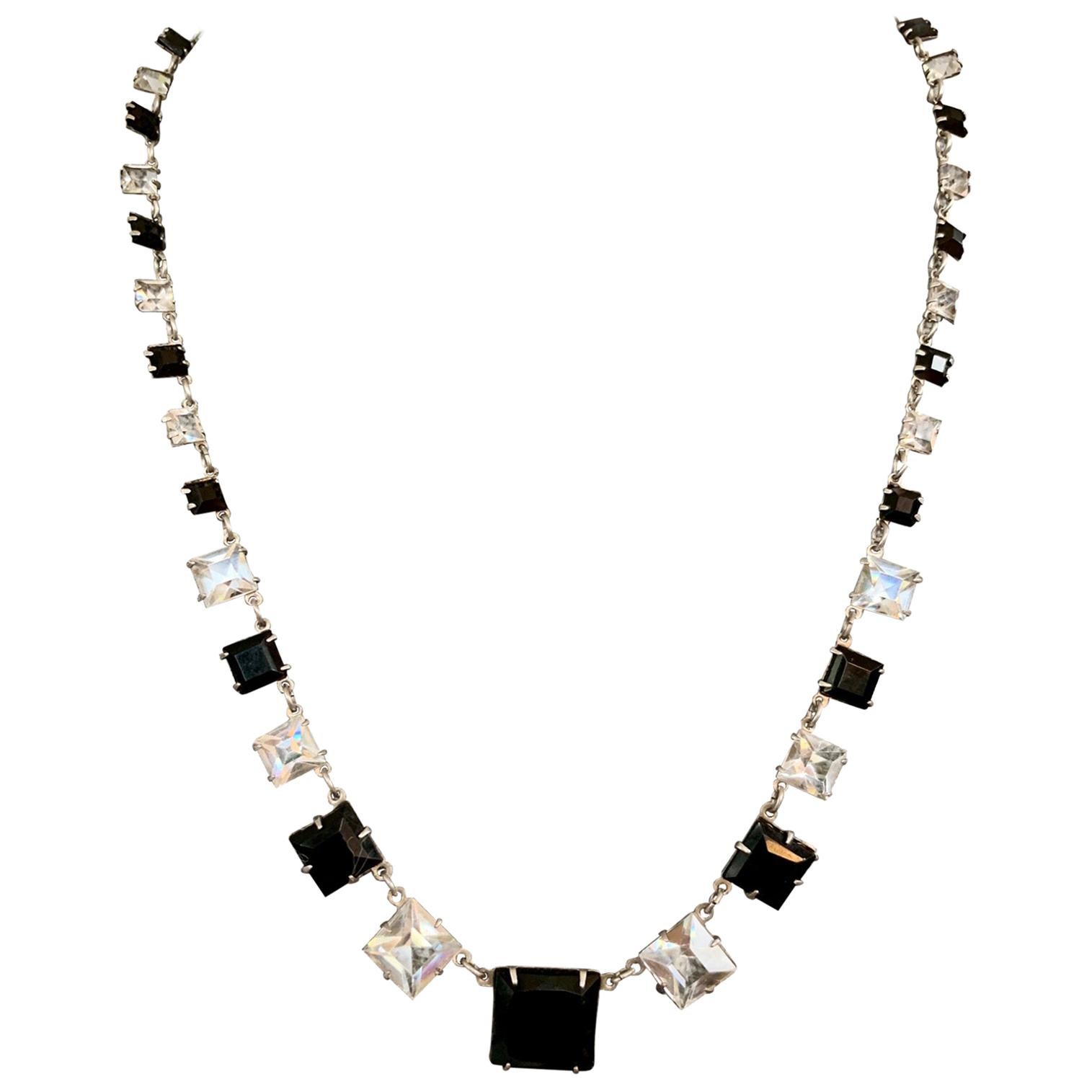 Vintage Art Deco Black and Clear Crystal Square Mounted Silver Station Necklace For Sale