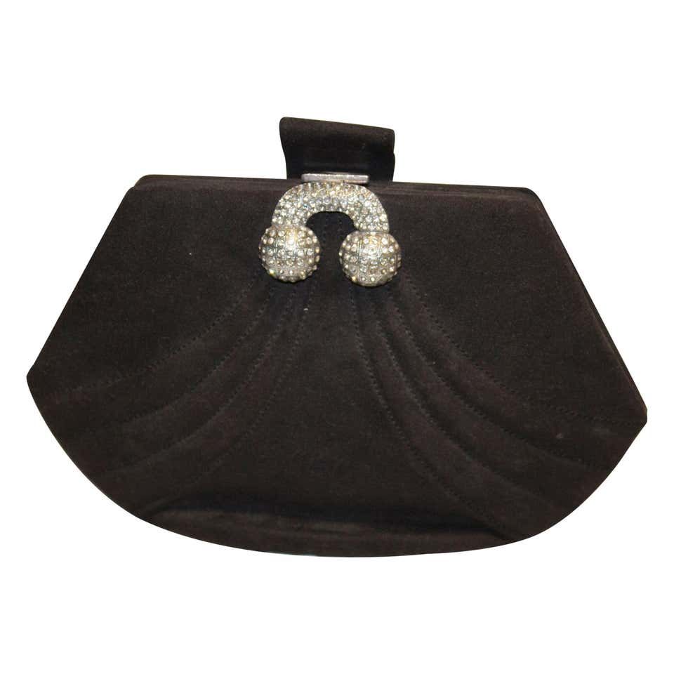 Vintage and Designer Evening Bags and Minaudières - 180 For Sale at 1stdibs