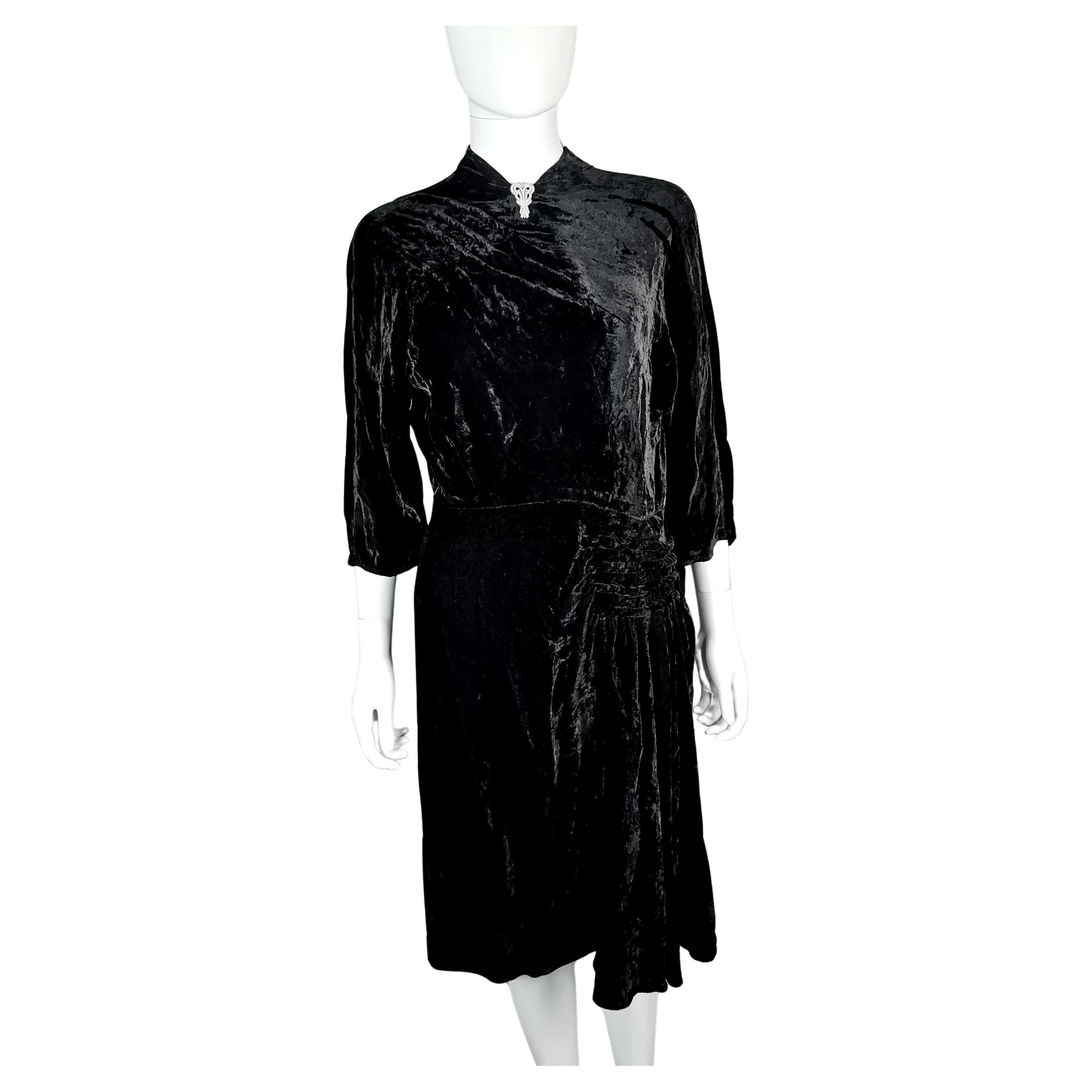 Vintage Art Deco black velvet dress, c1930s  For Sale