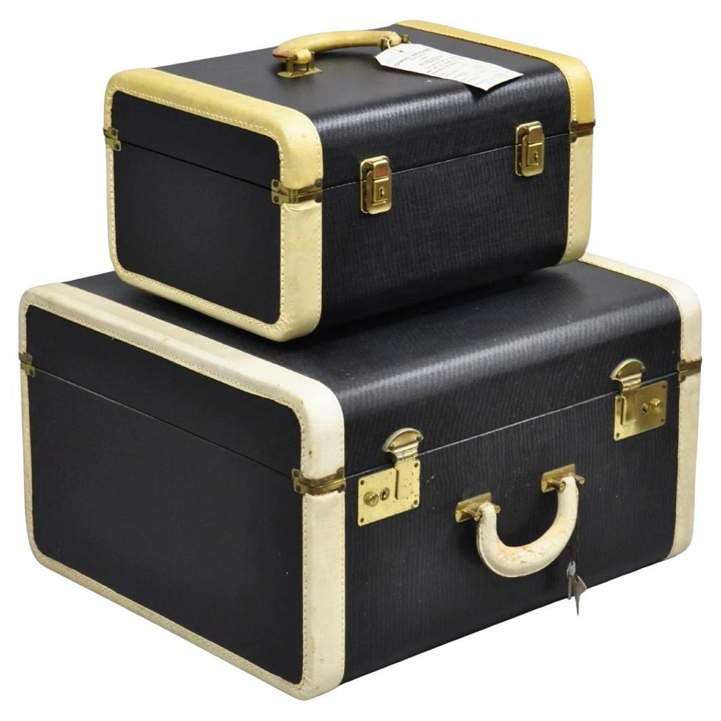 Vintage Art Deco Black
White Hard Case Travel Luggage Suitcase - 2 Pc Set