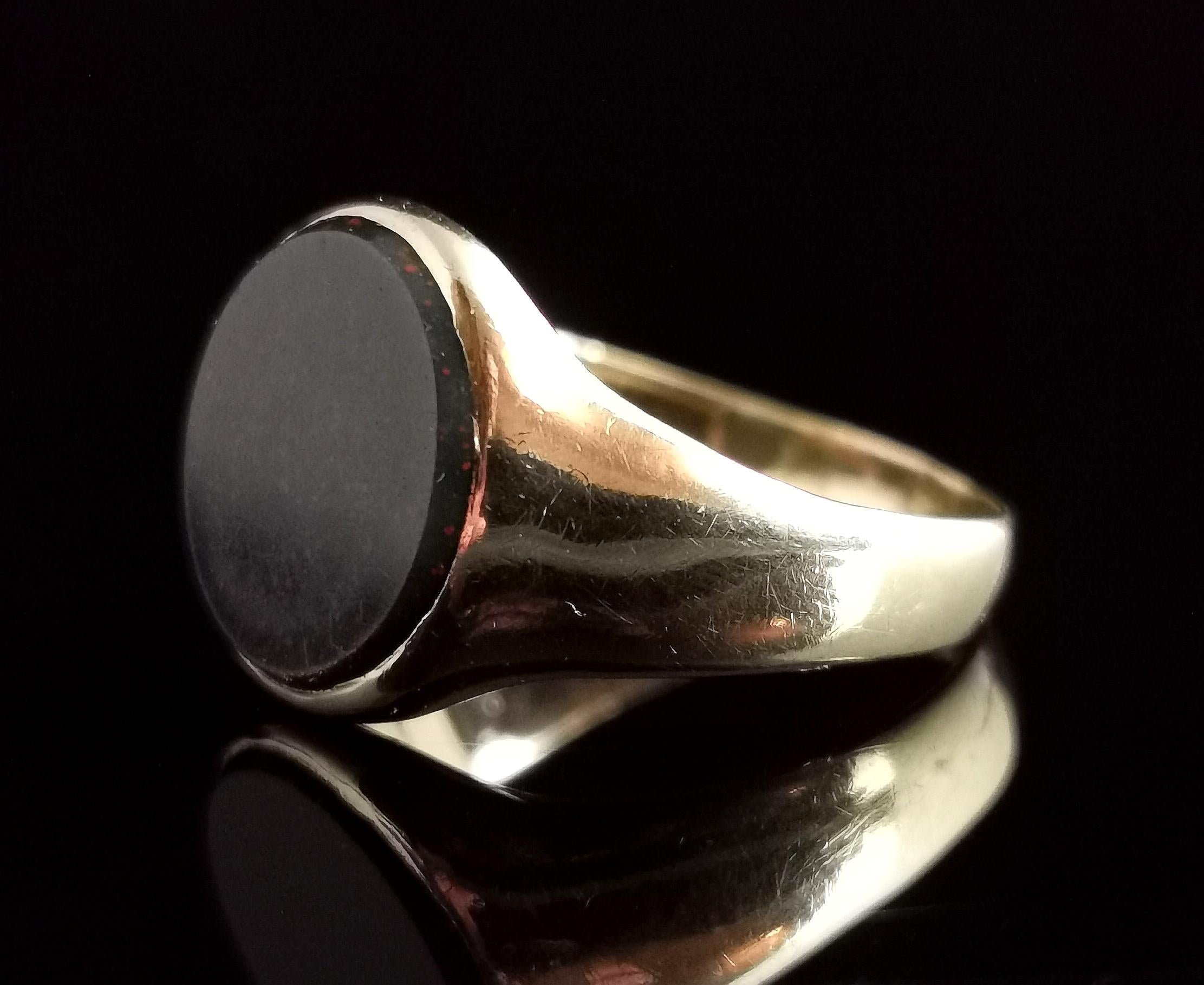 Vintage Art Deco Bloodstone signet ring, 9k yellow gold 3