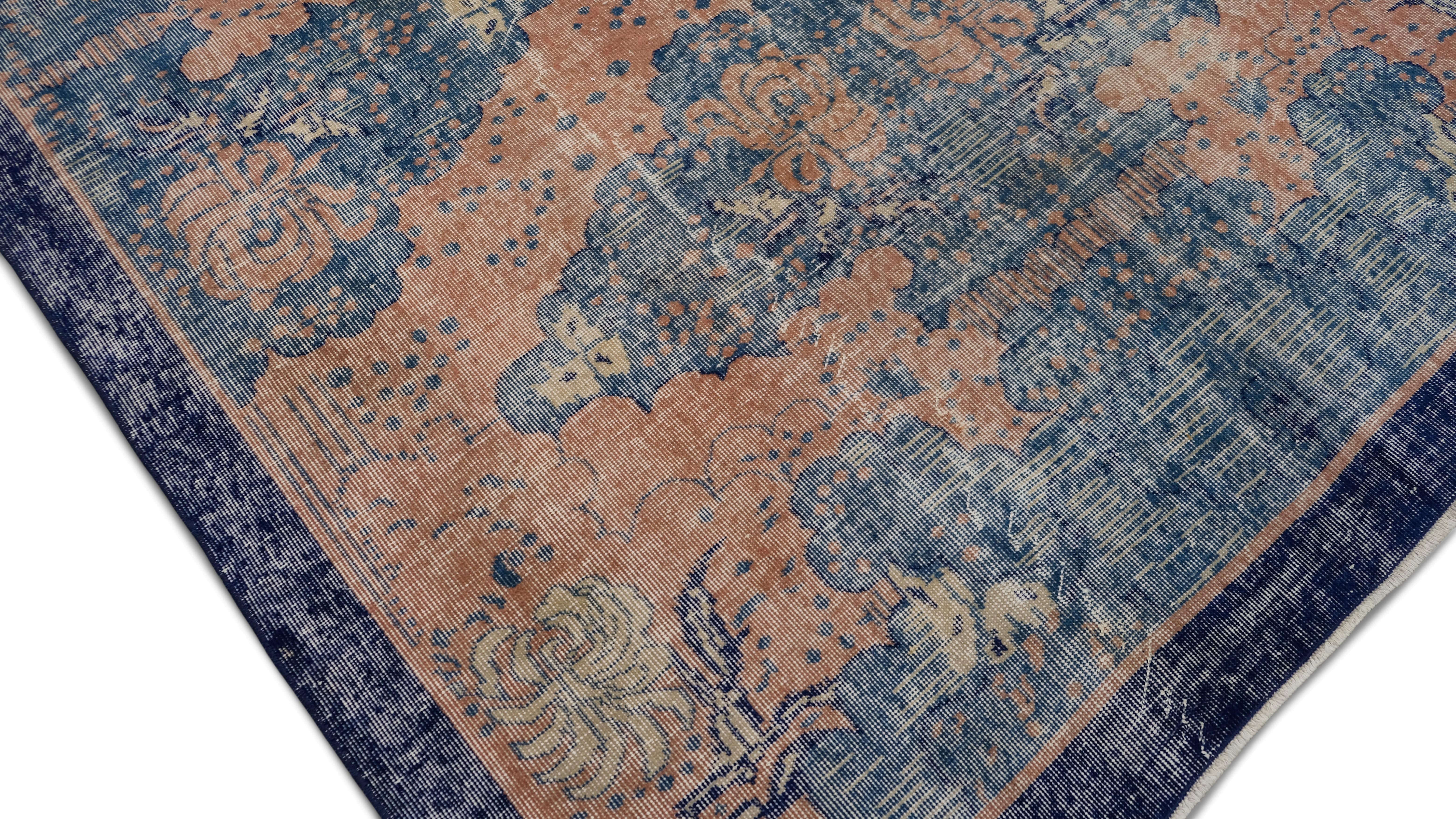 Vintage Art Deco Blue and Coral Abstract Wool Rug 6'10''x10'2'' In Good Condition For Sale In Torrance, CA
