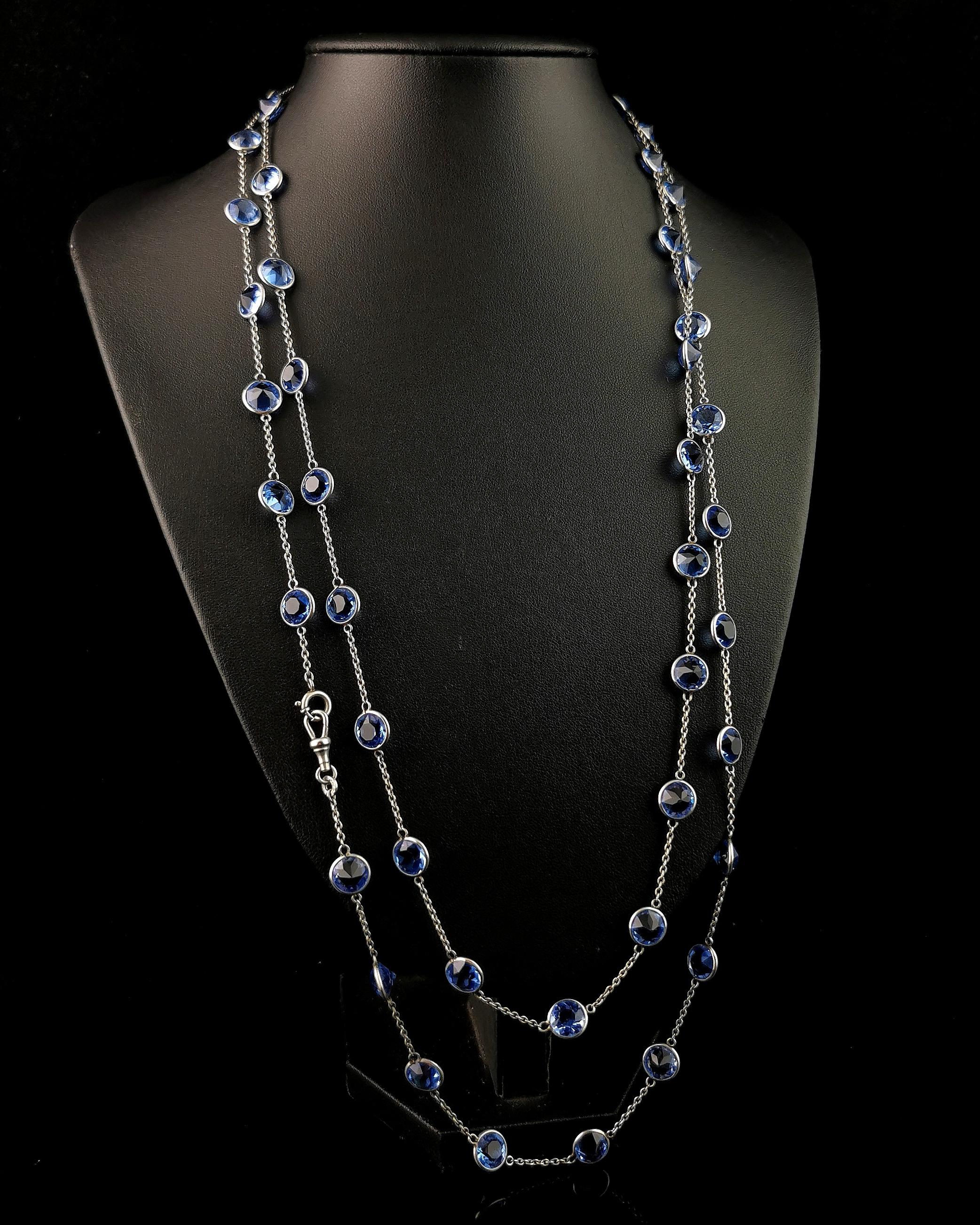 Vintage Art Deco blue Paste and platinon long chain necklace  For Sale 6