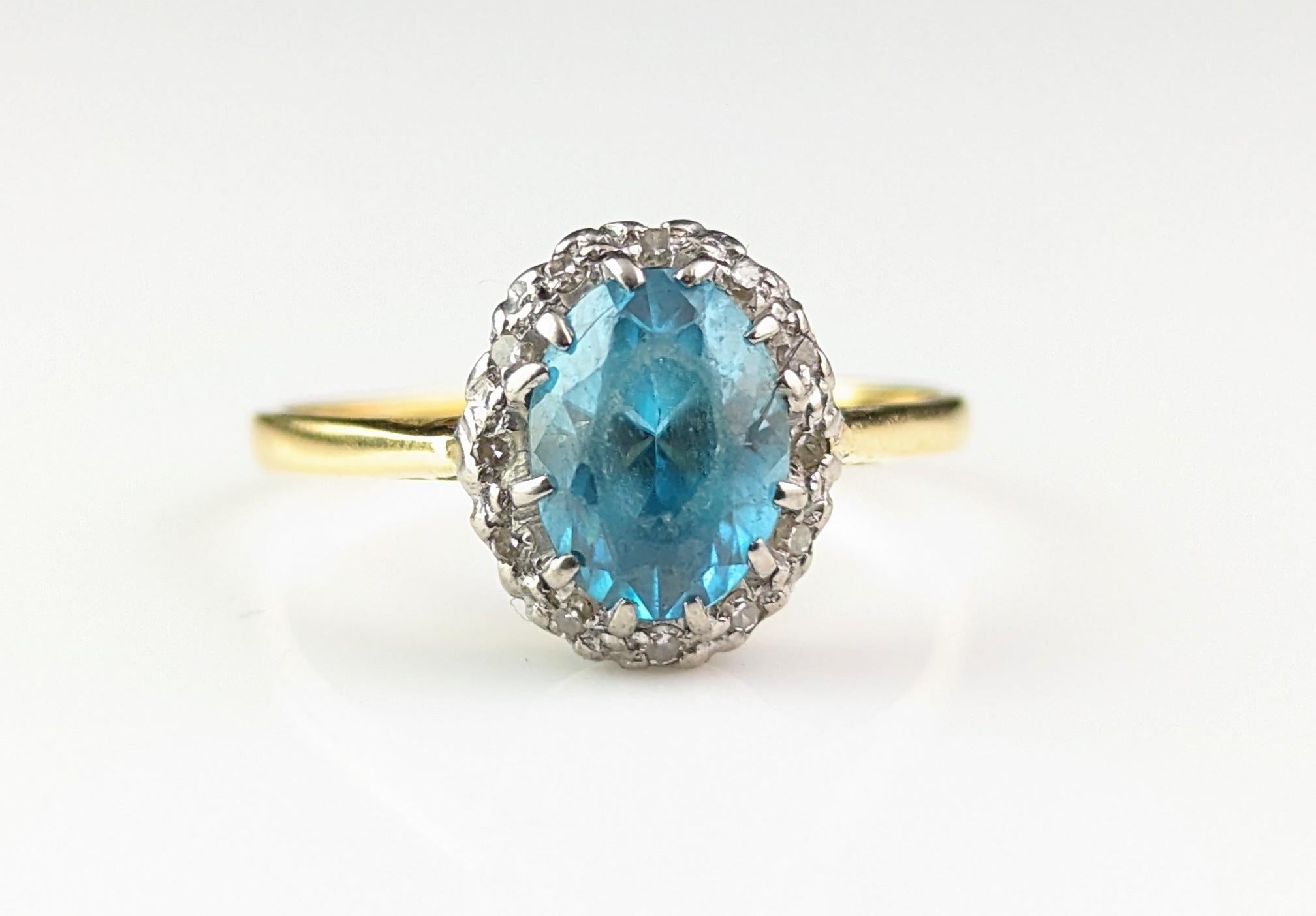 Vintage Art Deco Blue Zircon and Diamond ring, 18k gold  3