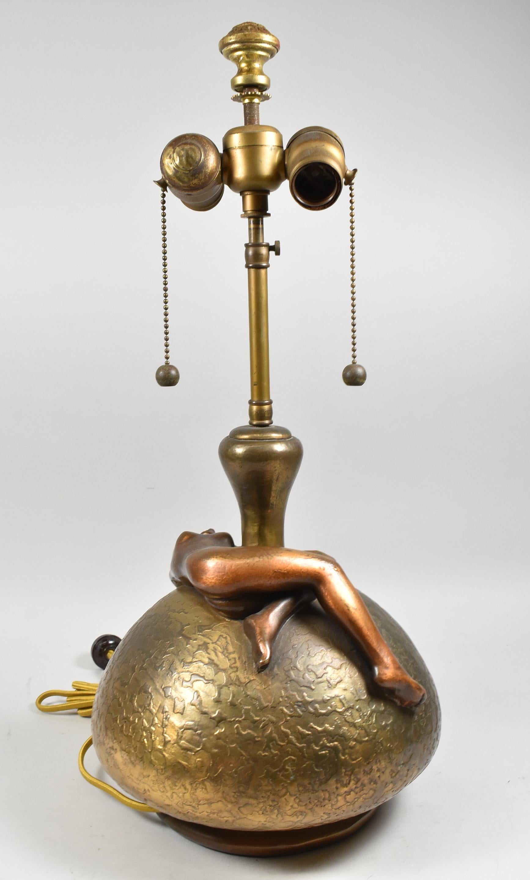 olive kooken lamp