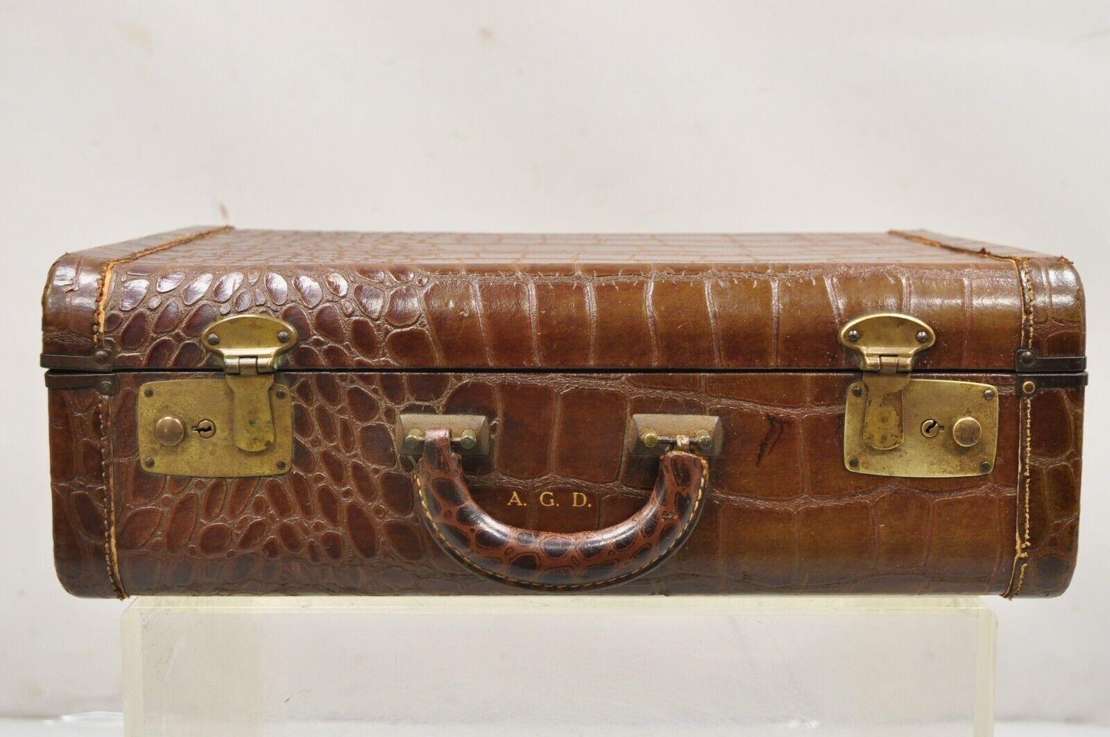 Vintage Art Deco Brown Leather Crocodile Embossed 18
