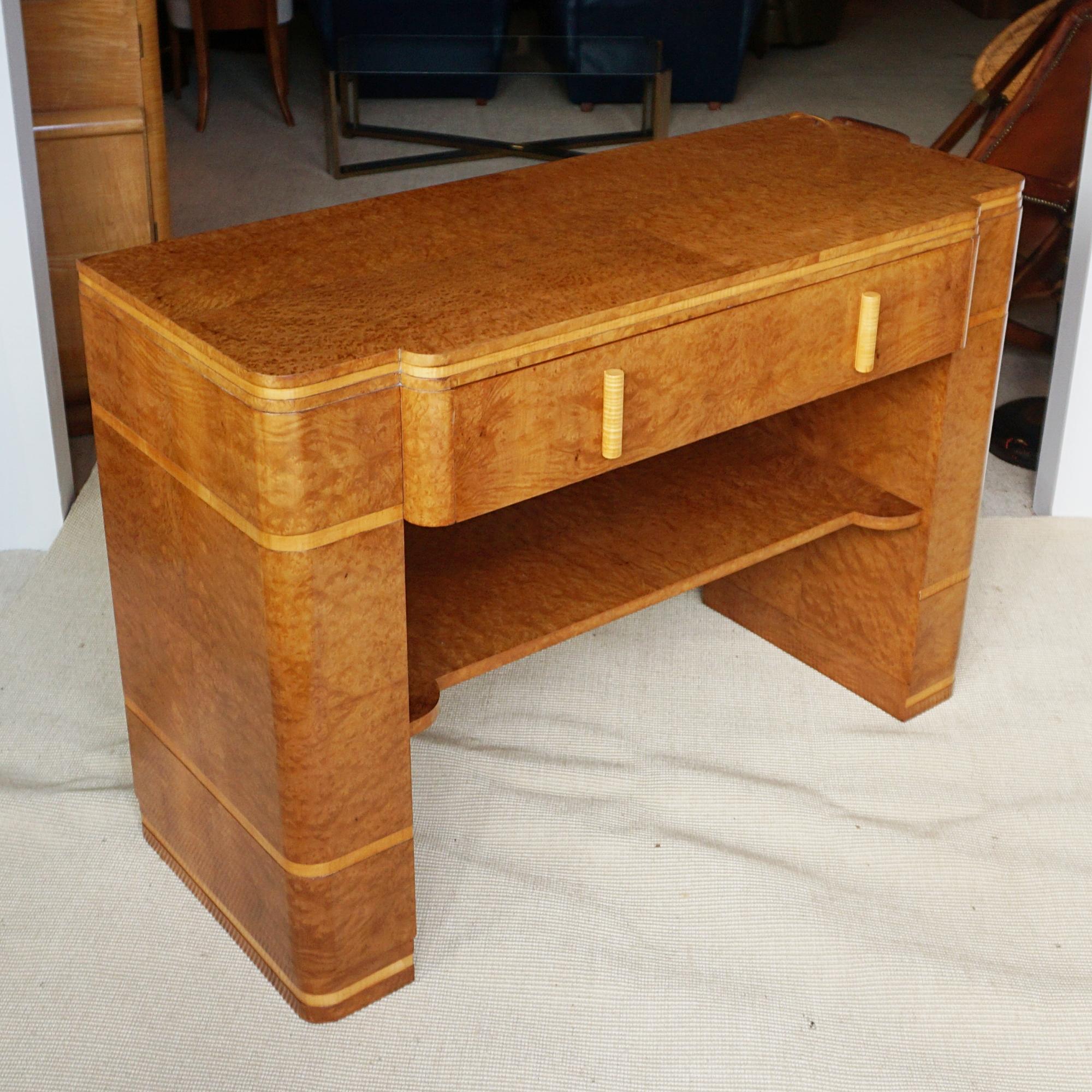 Early 20th Century Vintage Art Deco Burr Walnut and Satinbirch Console Table  For Sale