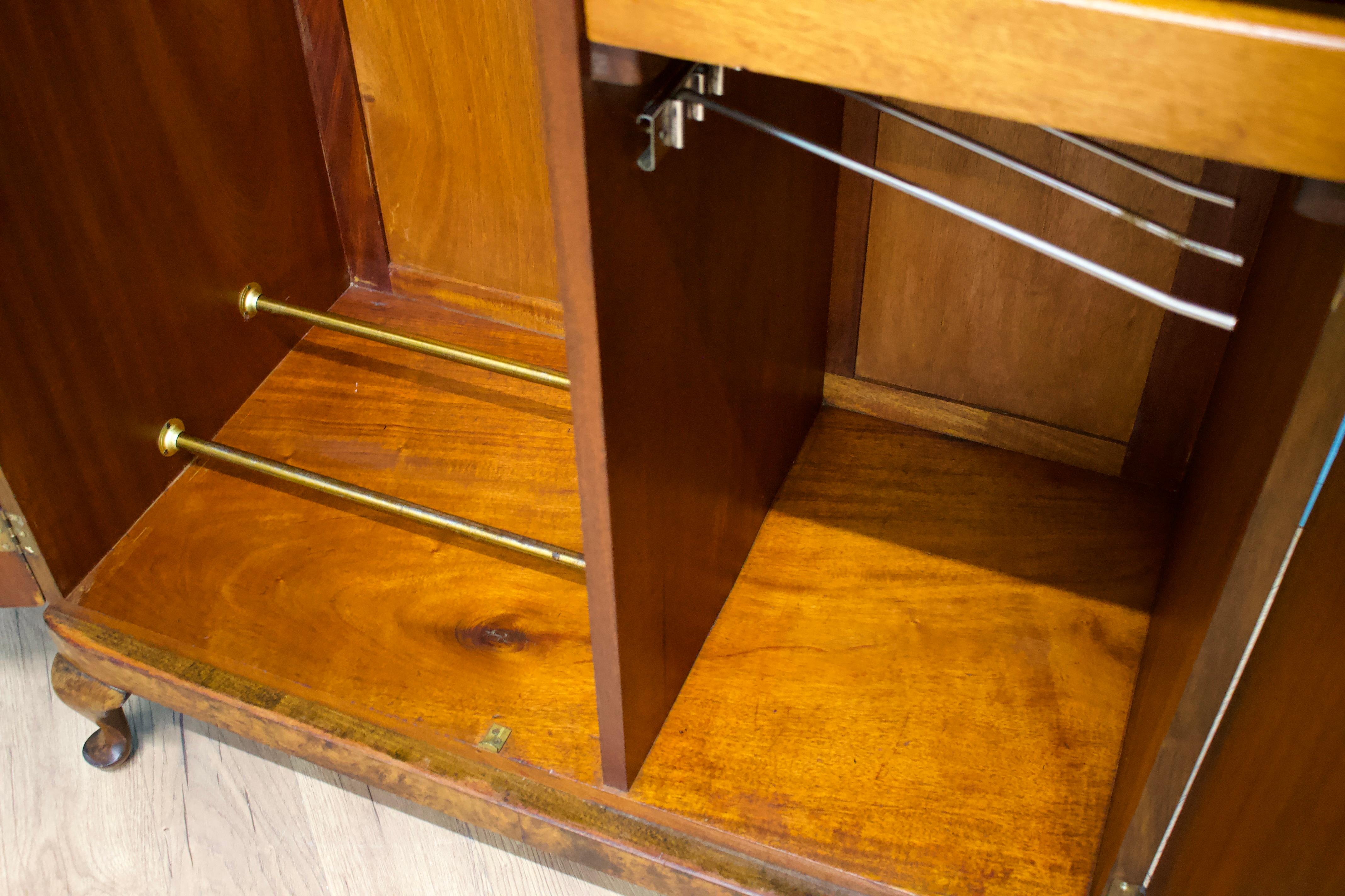 Compact Compactum-Kleiderschrank aus Wurzelnussholz im Art déco-Stil, 1930er Jahre 3