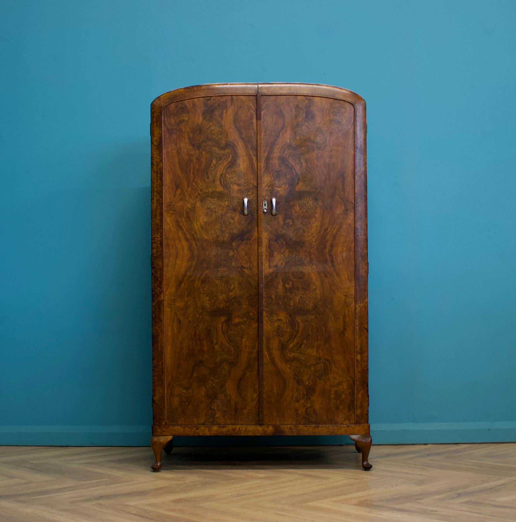 Compact Compactum-Kleiderschrank aus Wurzelnussholz im Art déco-Stil, 1930er Jahre (Furnier)