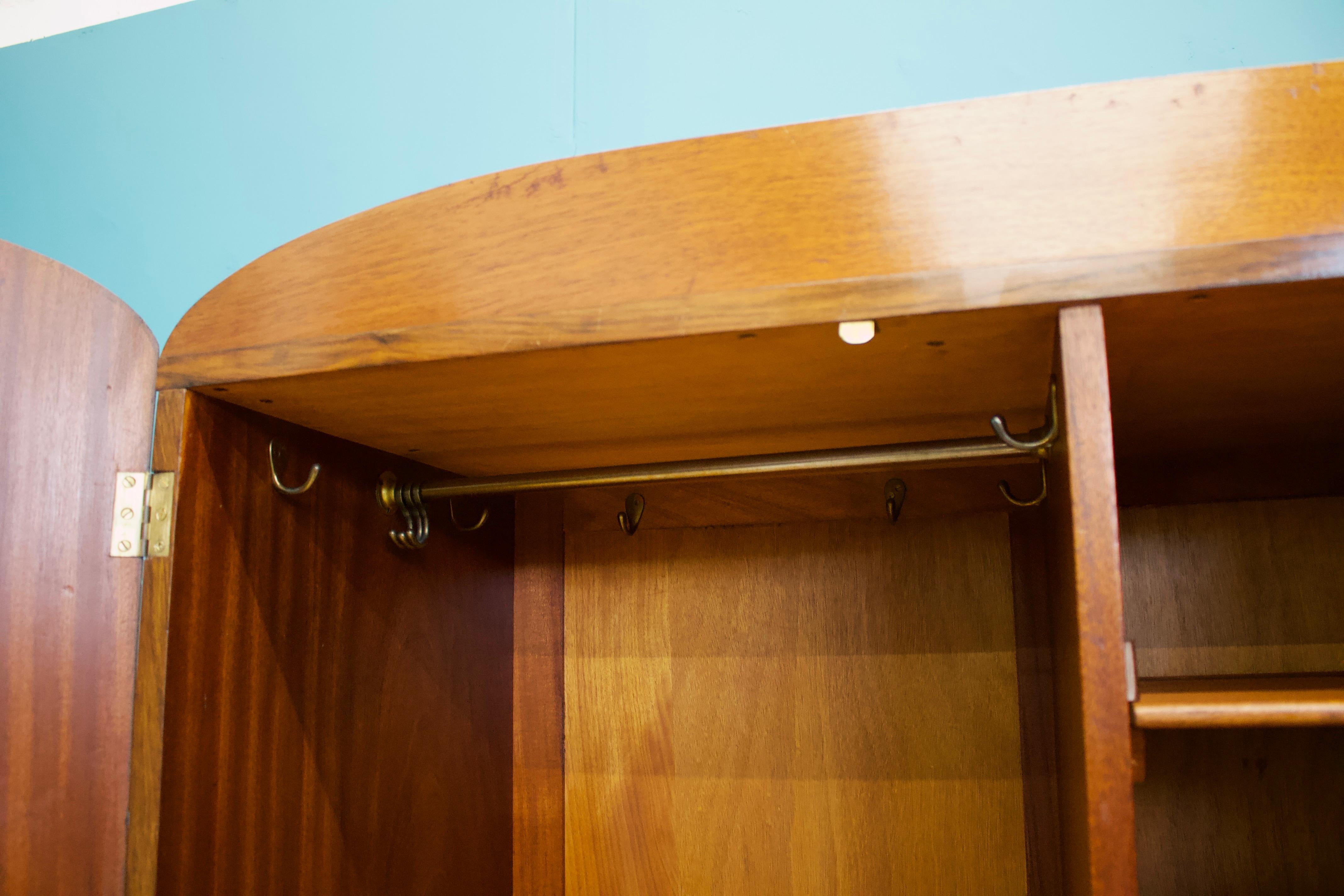 Compact Compactum-Kleiderschrank aus Wurzelnussholz im Art déco-Stil, 1930er Jahre 1