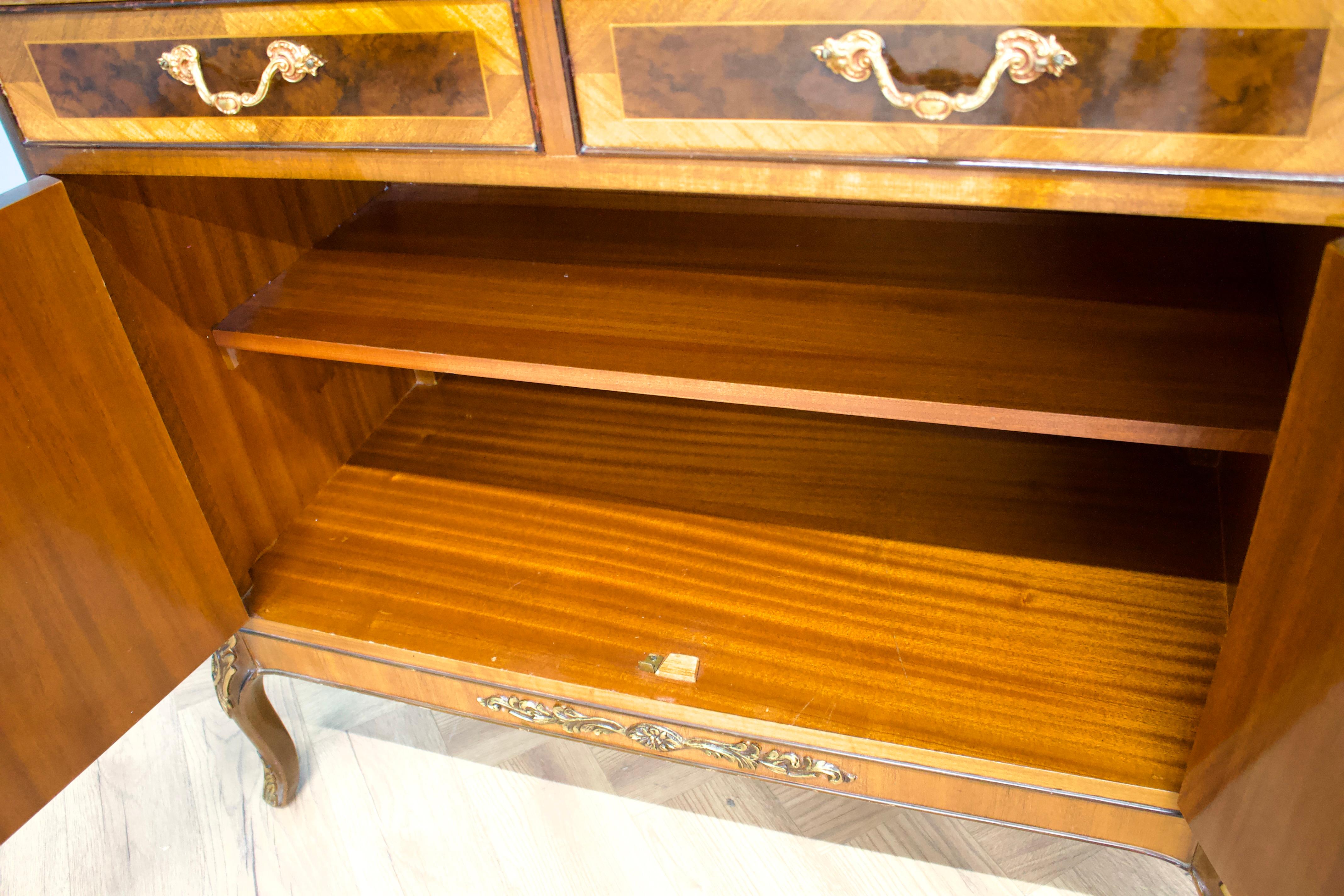 Meuble à boissons Epstein en ronce de noyer, Vintage Art Deco, années 1950 1
