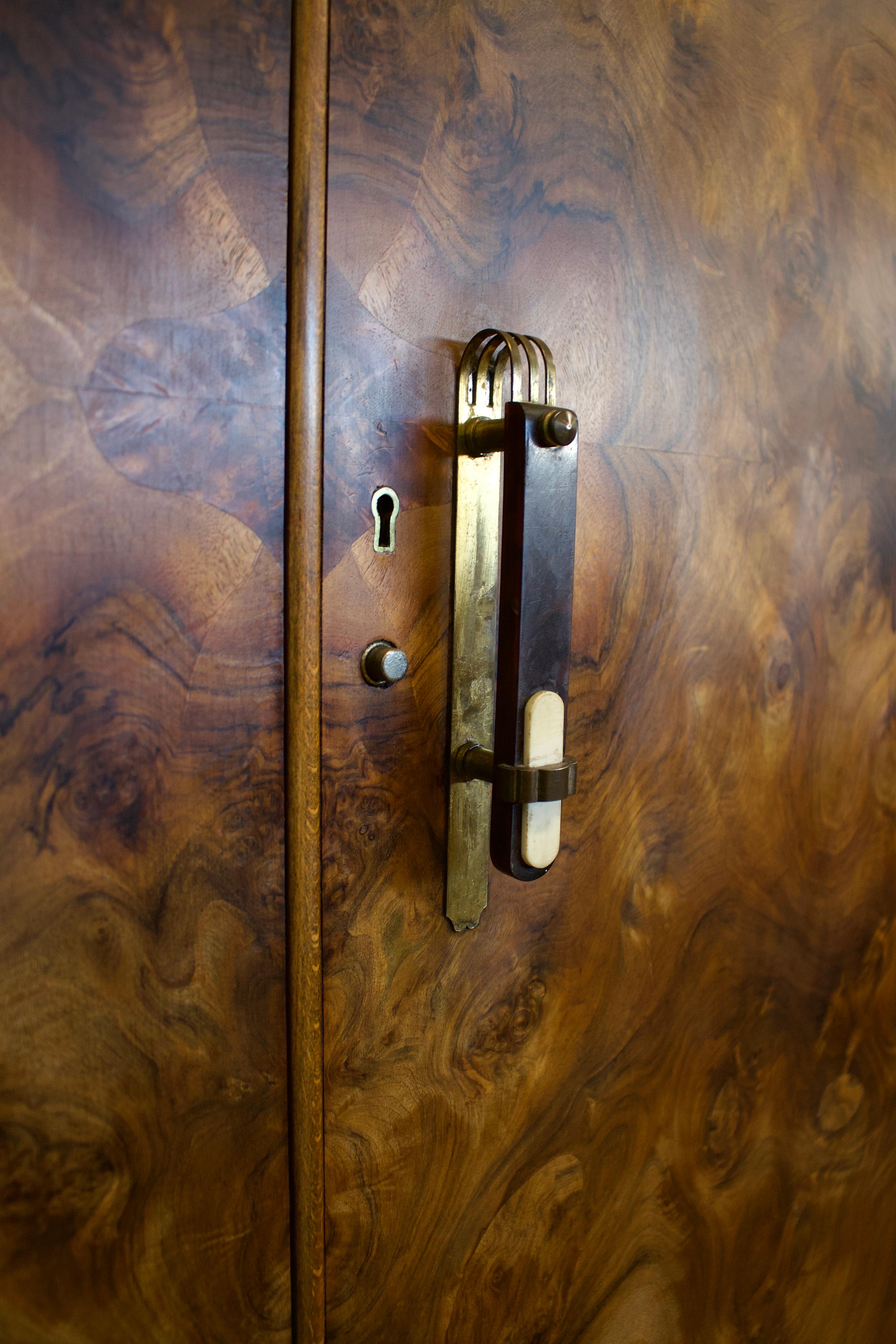 Vintage Art Deco Burr Walnut Wardrobe, 1930s 2