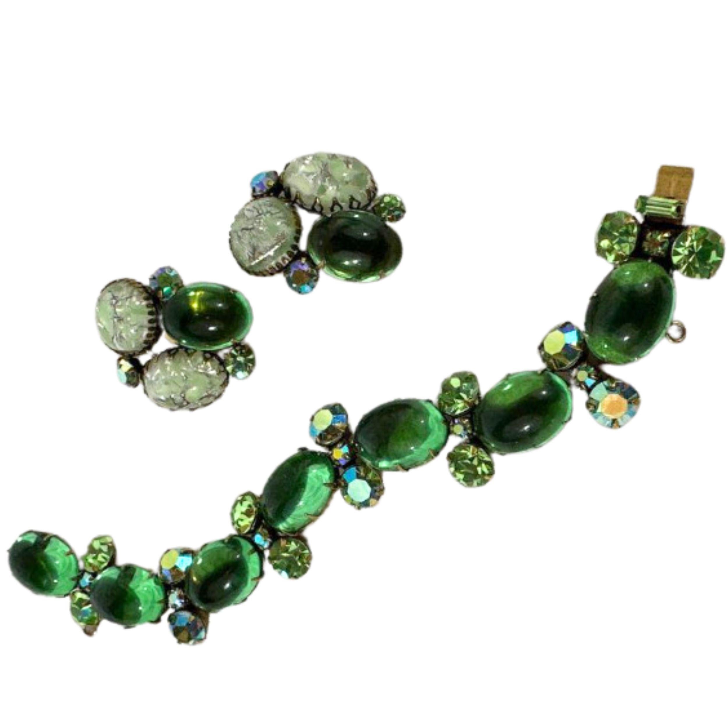 Vintage Art Deco Cabochon Glass & Rhinestones Set of Bracelet & Earrings For Sale 4