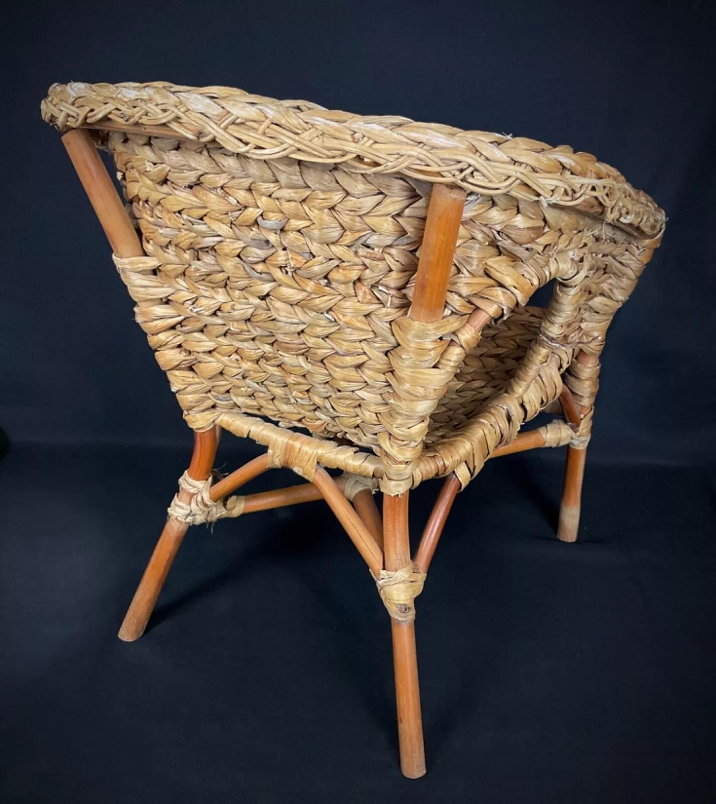 Vintage Art Deco Child's Wicker Armchair – Handwoven Wicker, French - 2Y336 In Good Condition For Sale In Bordeaux, FR