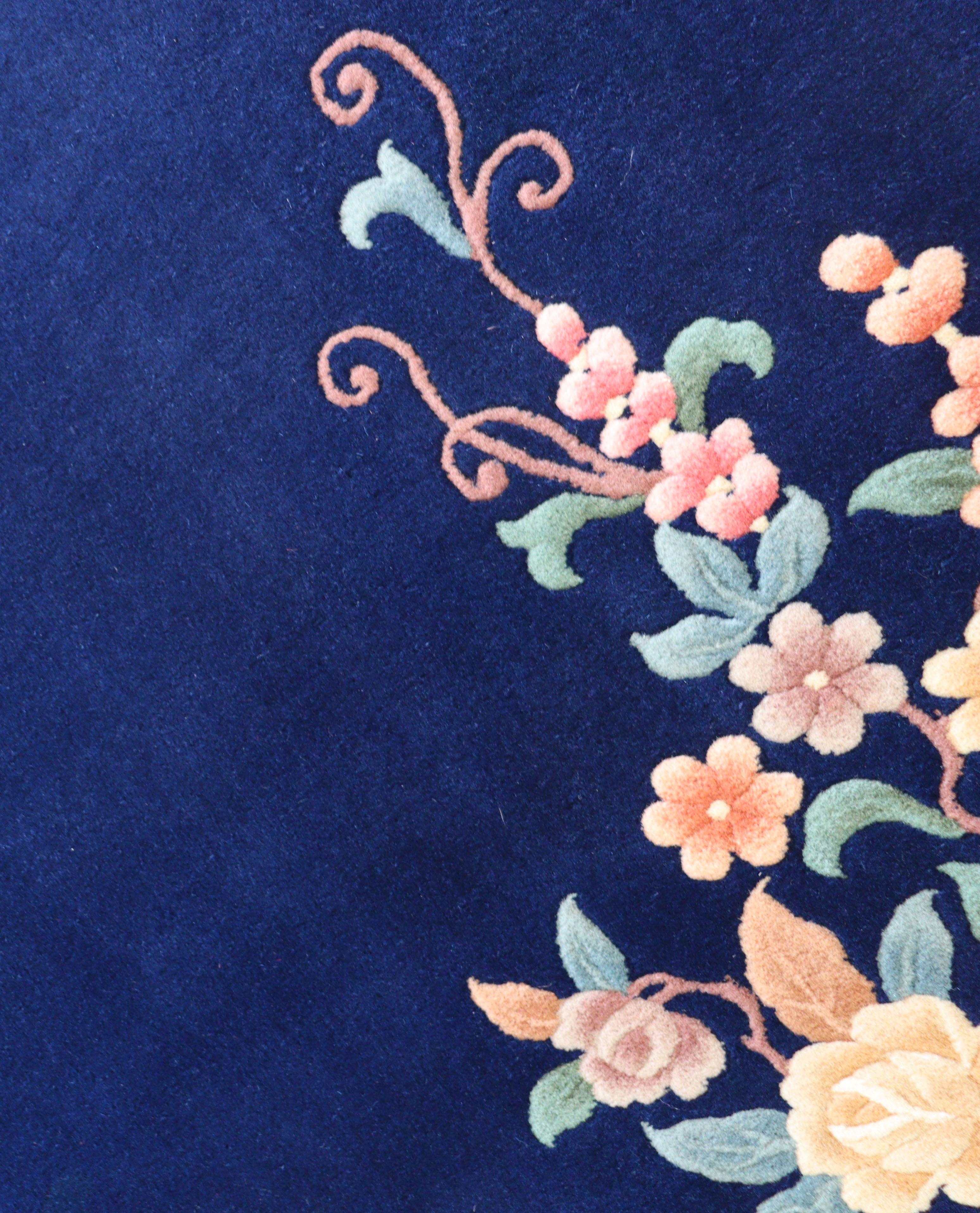 Vintage Art Deco Chinesischer Teppich, Perfekt Blau im Zustand „Hervorragend“ im Angebot in Evanston, IL