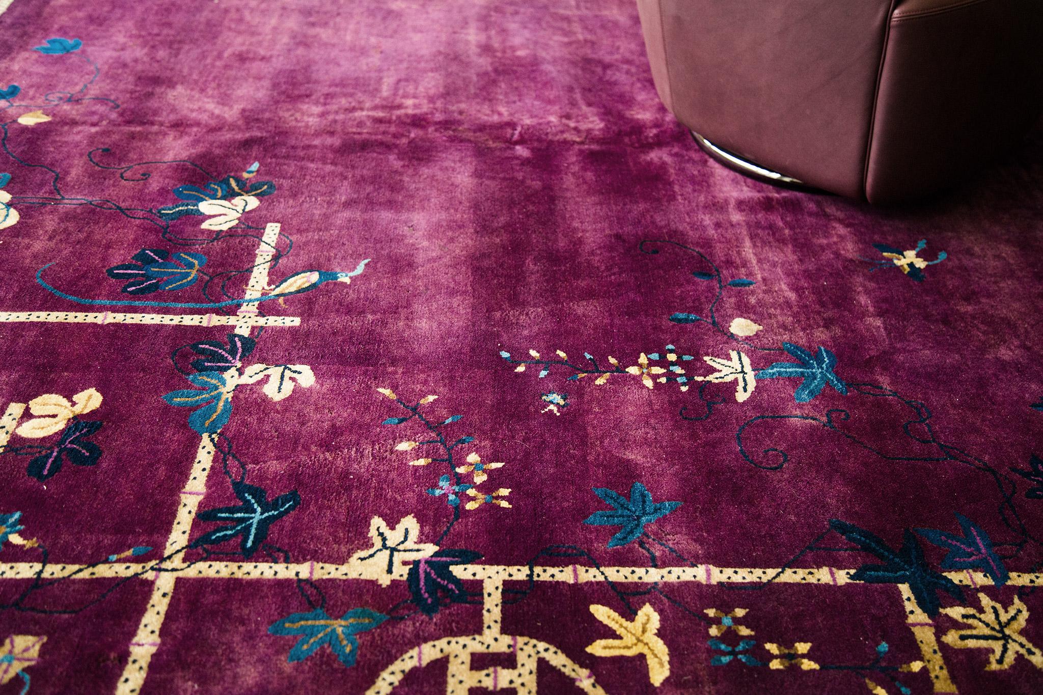 Vintage Art Deco Chinese Rug (Chinesisch) im Angebot