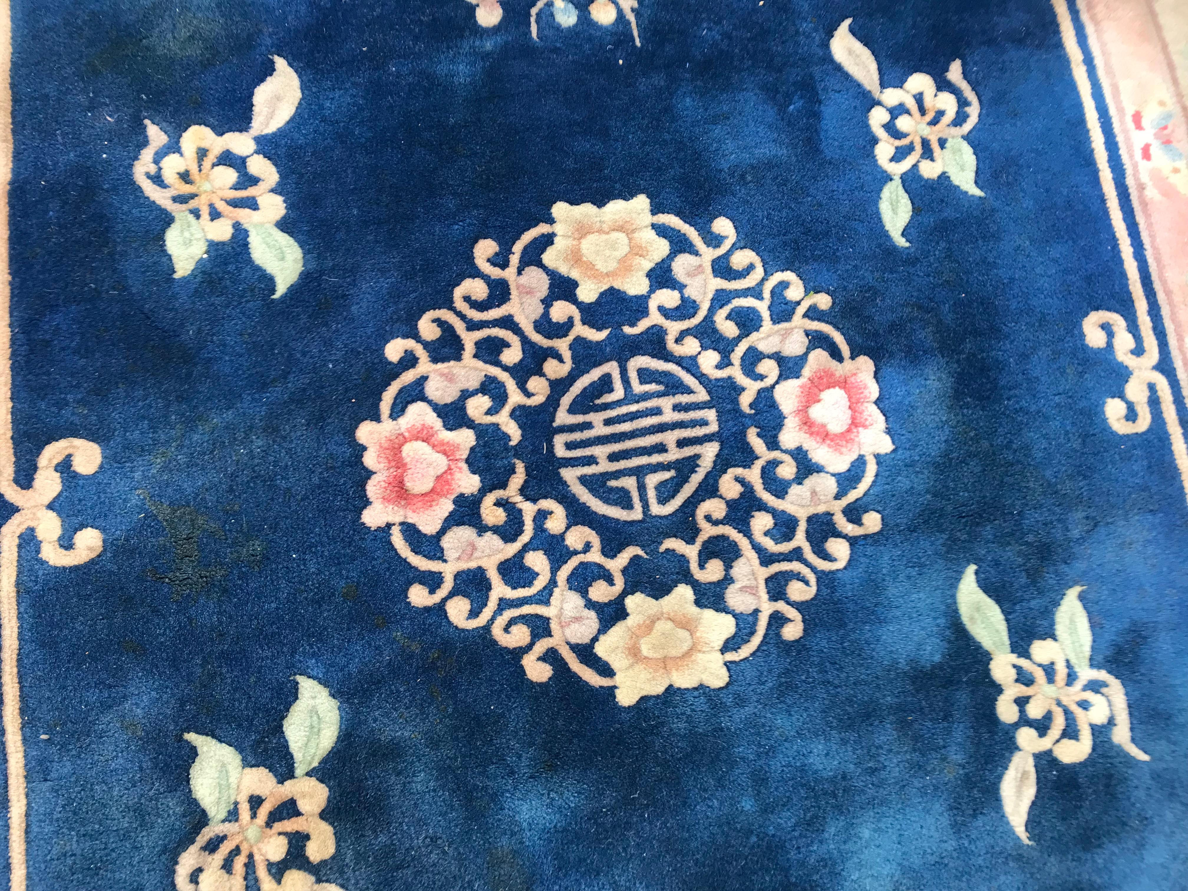 Chinoiserie Vintage Art Deco Chinese Rug