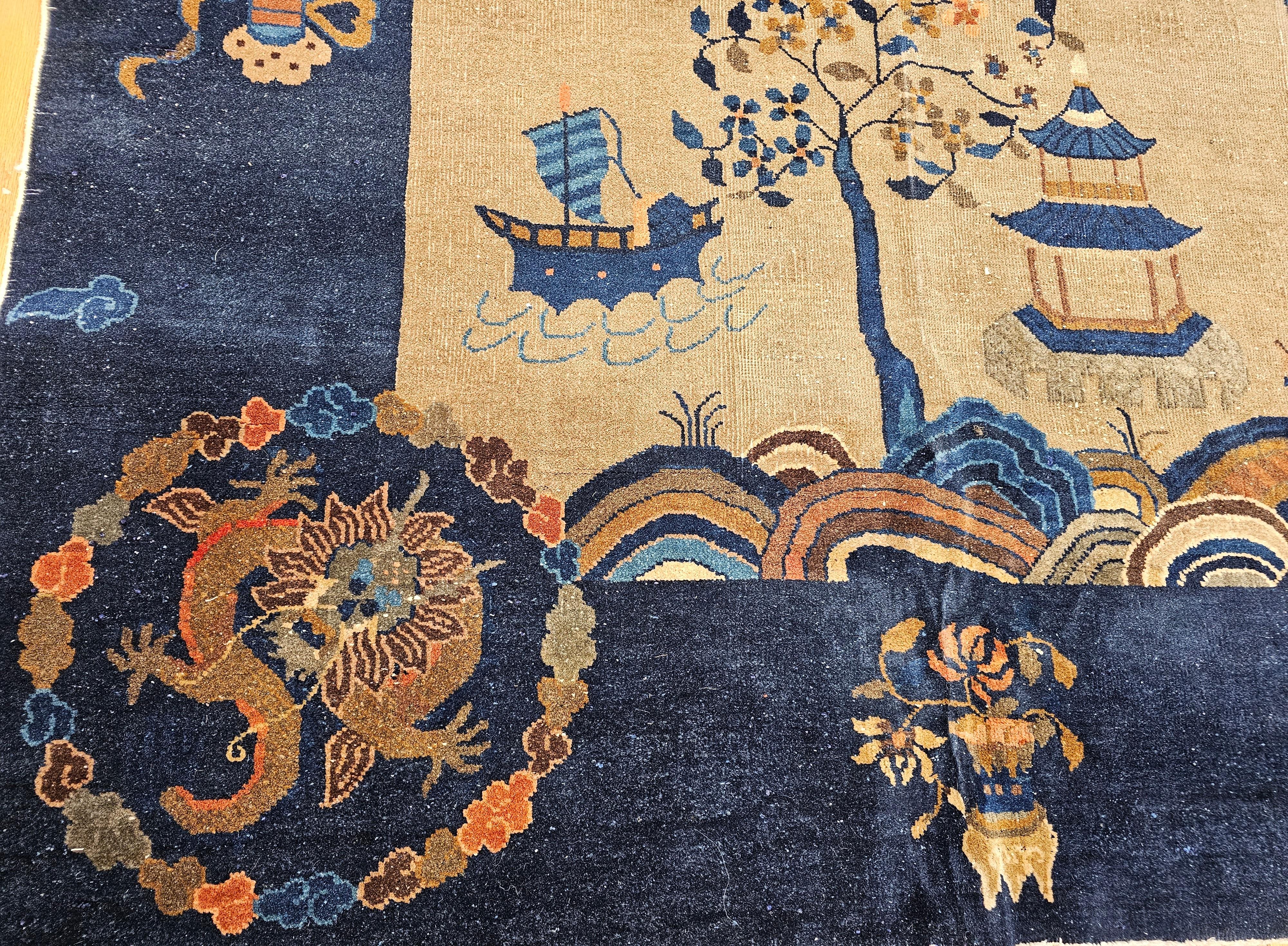 Laine Vintage Art Déco chinois avec motif de jardin  in Oatmeal, Navy, Blue, Pink en vente