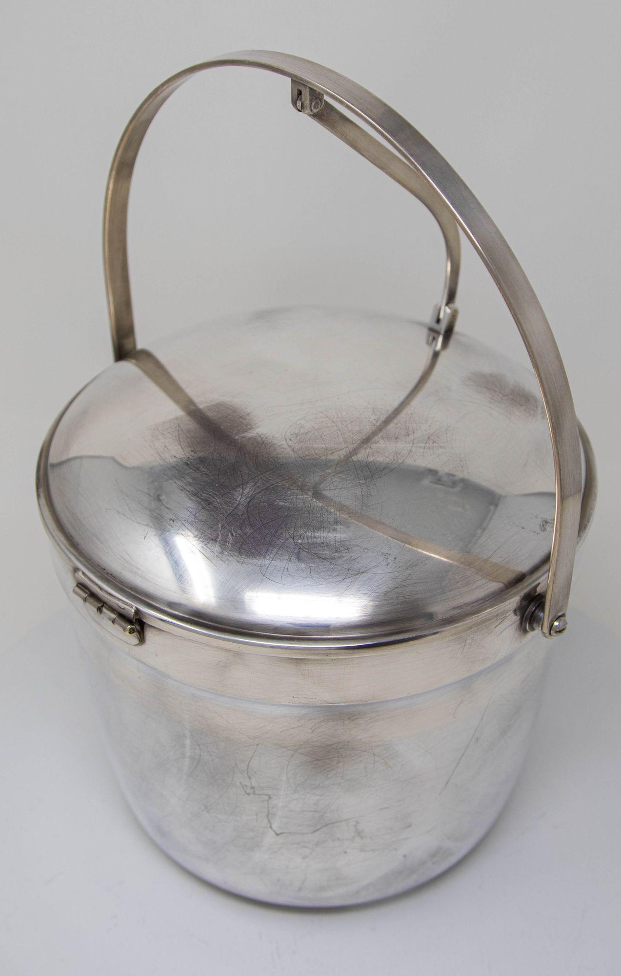 Vintage Art Deco Chrome Mid-Century Ice Bucket For Sale 7