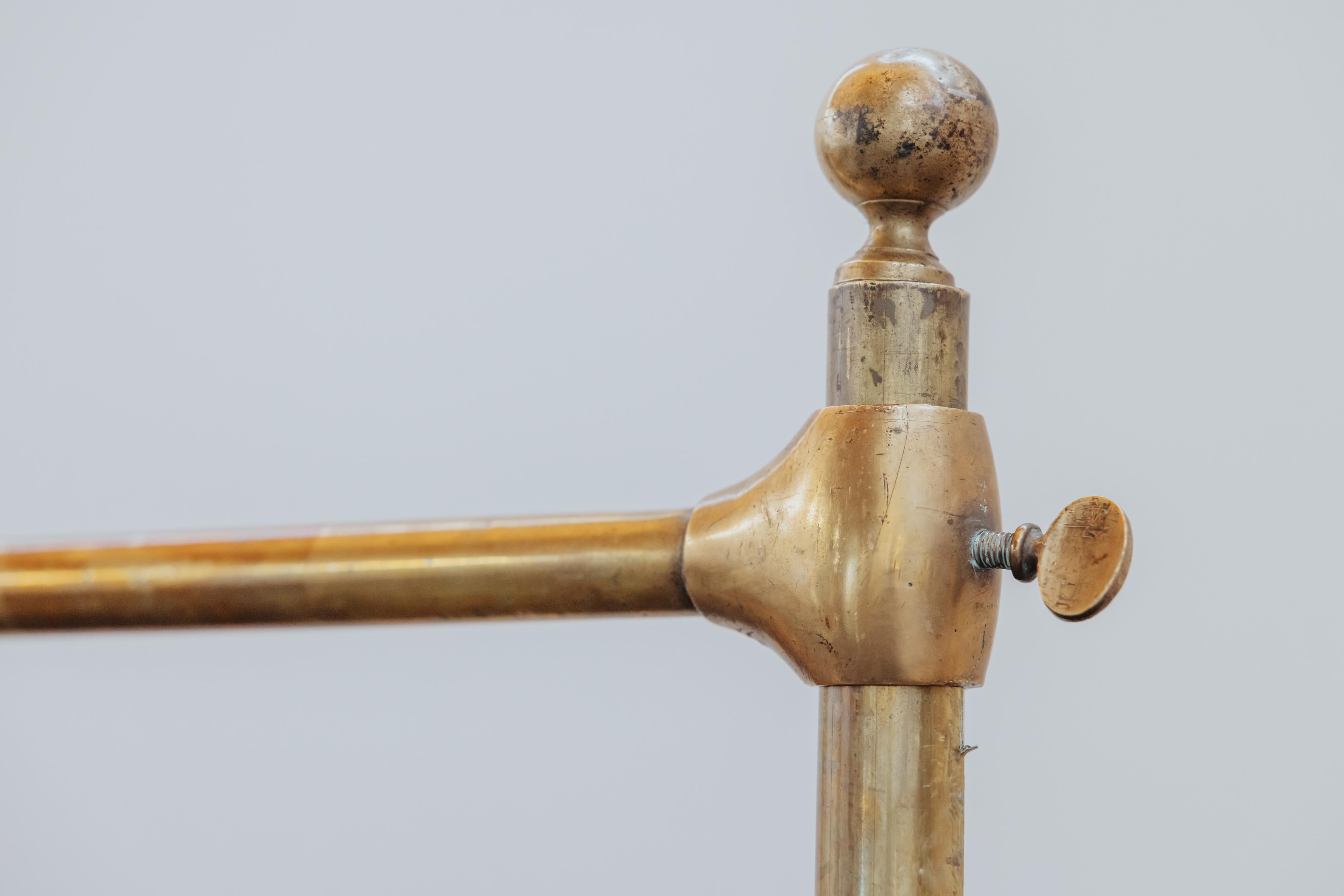 Stendibiancheria d'epoca in stile Art Déco proveniente dalla Francia, CIRCA 1940 in vendita 1