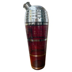 Shakers da cocktail vintage in stile Art Deco in rubino con bande d'argento
