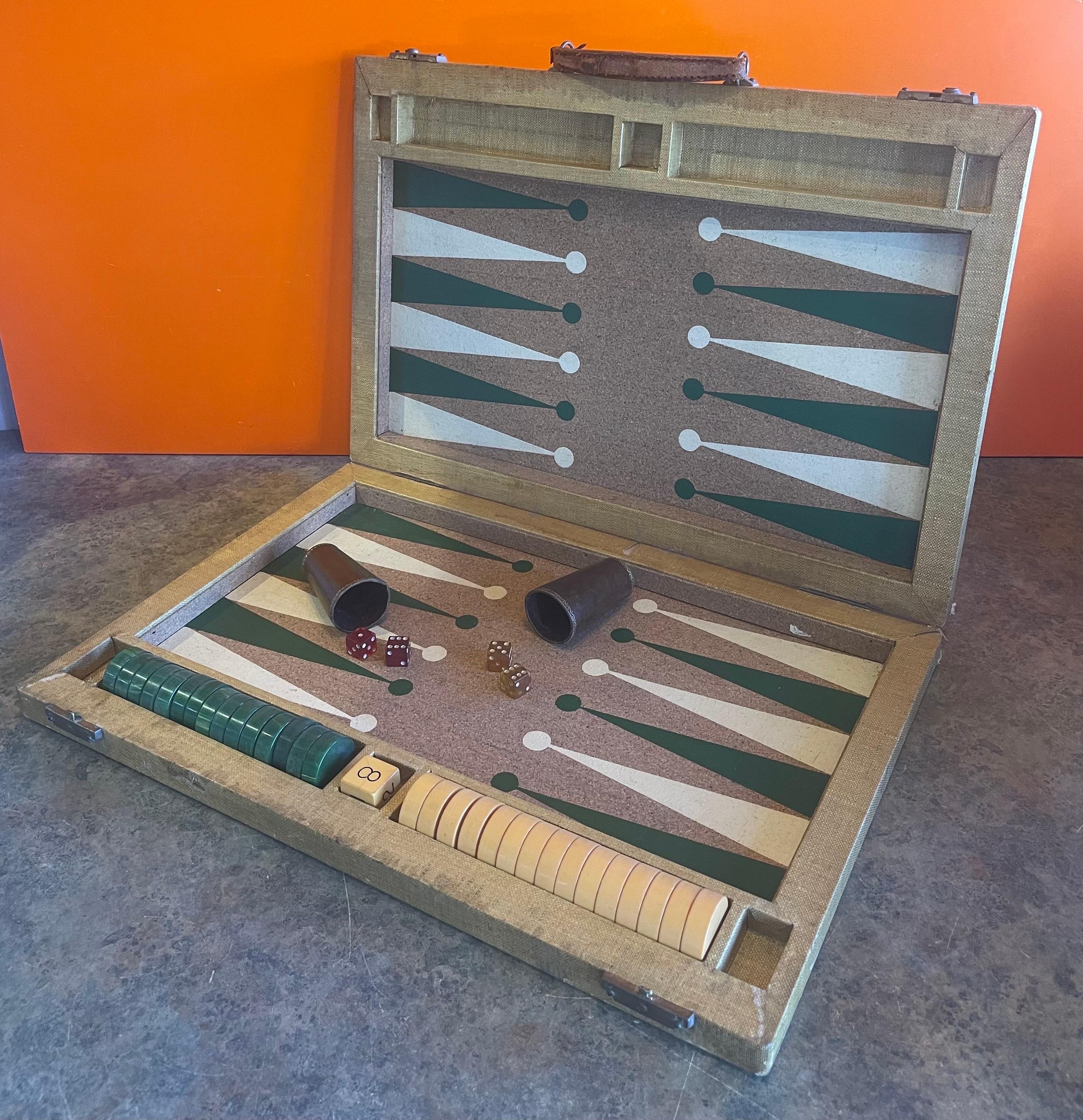Vintage Art Deco Cork & Bakelite Backgammon Set 10