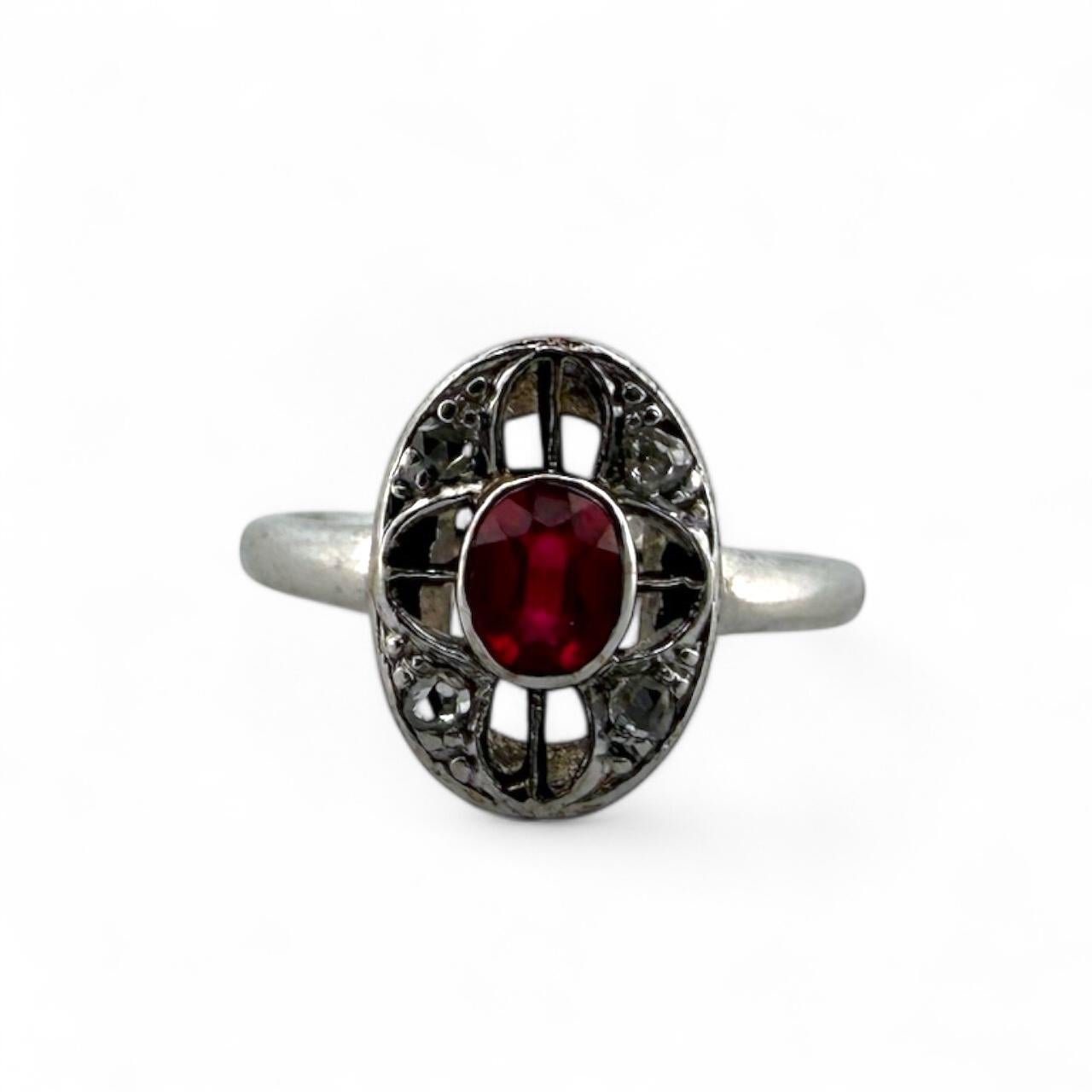 Vintage Art Deco Zierlicher Synthetischer Rubin & Diamant Pinky Ring (Ovalschliff) im Angebot