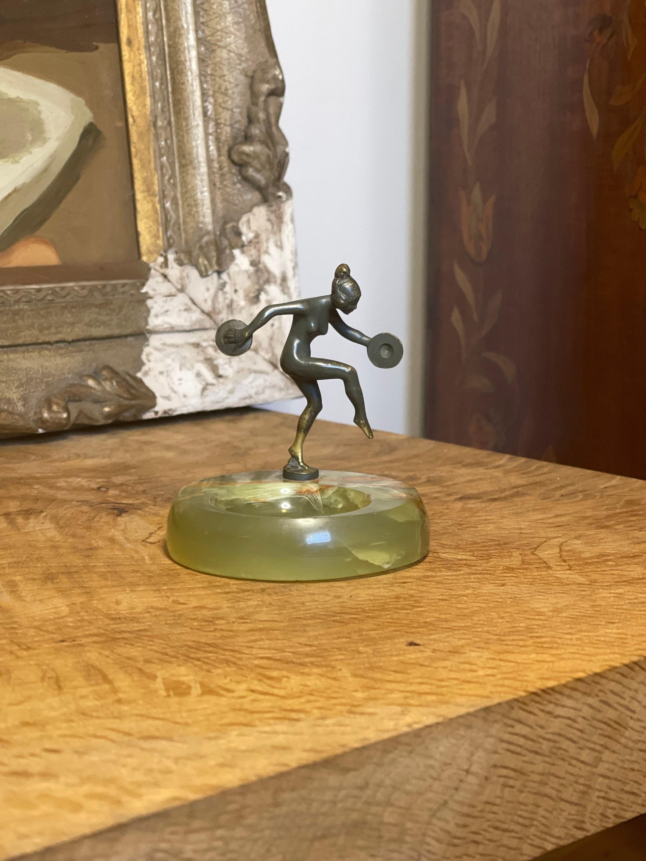 Vintage Art Deco tanzende Scheibenschale Damen Frau Mid-Century Modern Skulptur Kunst (Ende des 20. Jahrhunderts) im Angebot