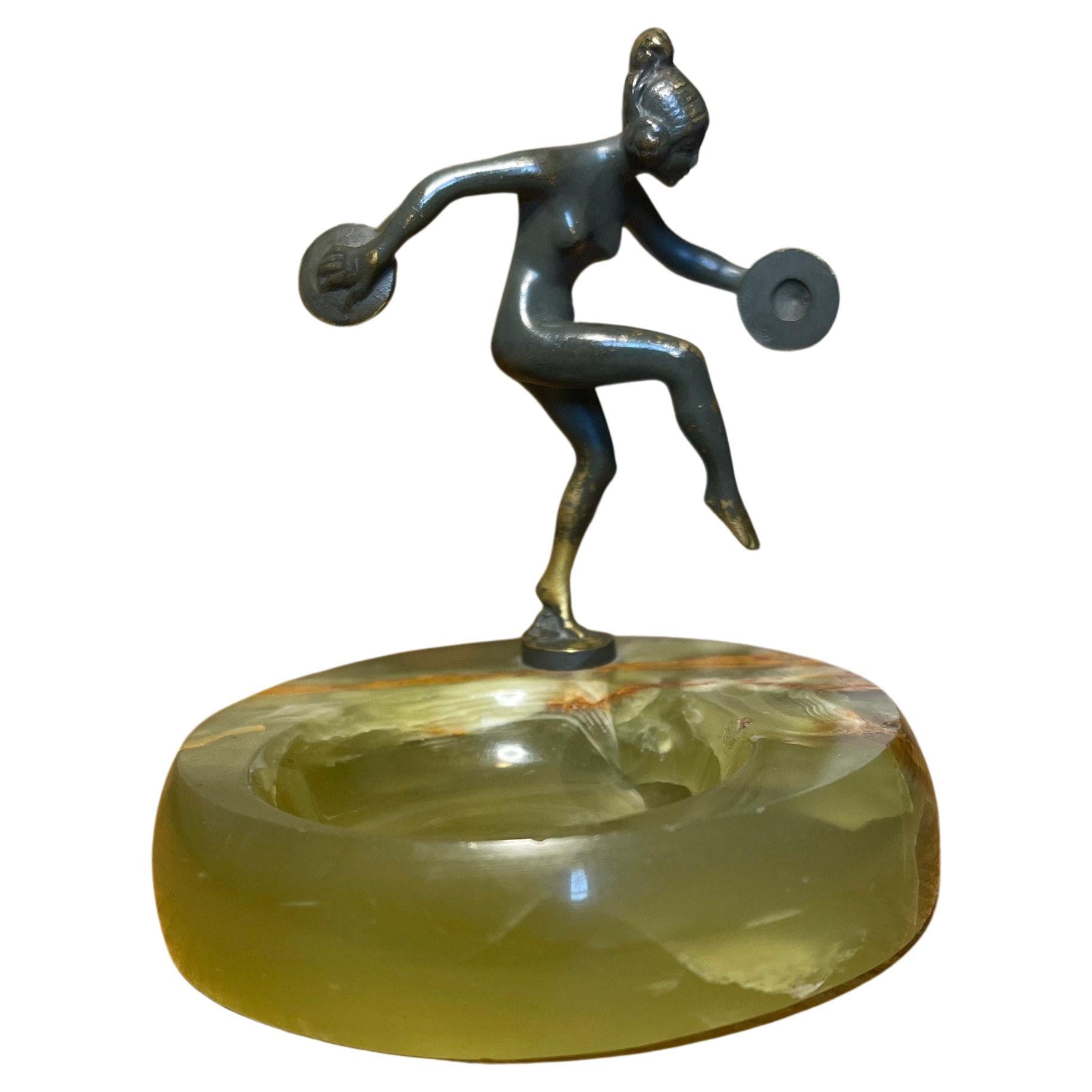 Vintage Art Deco tanzende Scheibenschale Damen Frau Mid-Century Modern Skulptur Kunst im Angebot