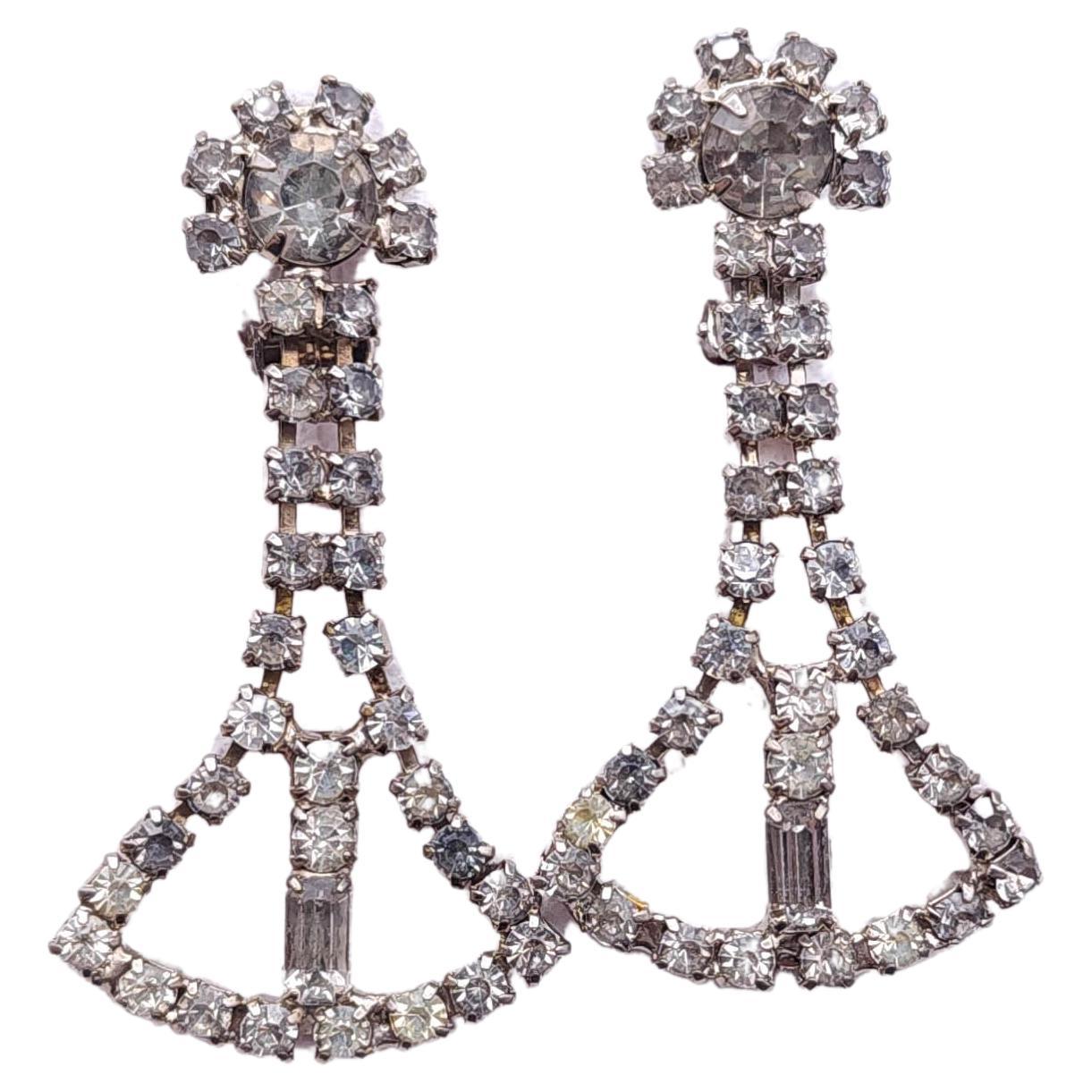 Vintage Art Deco Dangling Fan Clip On Earrings, Prong-Set Clear Crystal, Silver For Sale