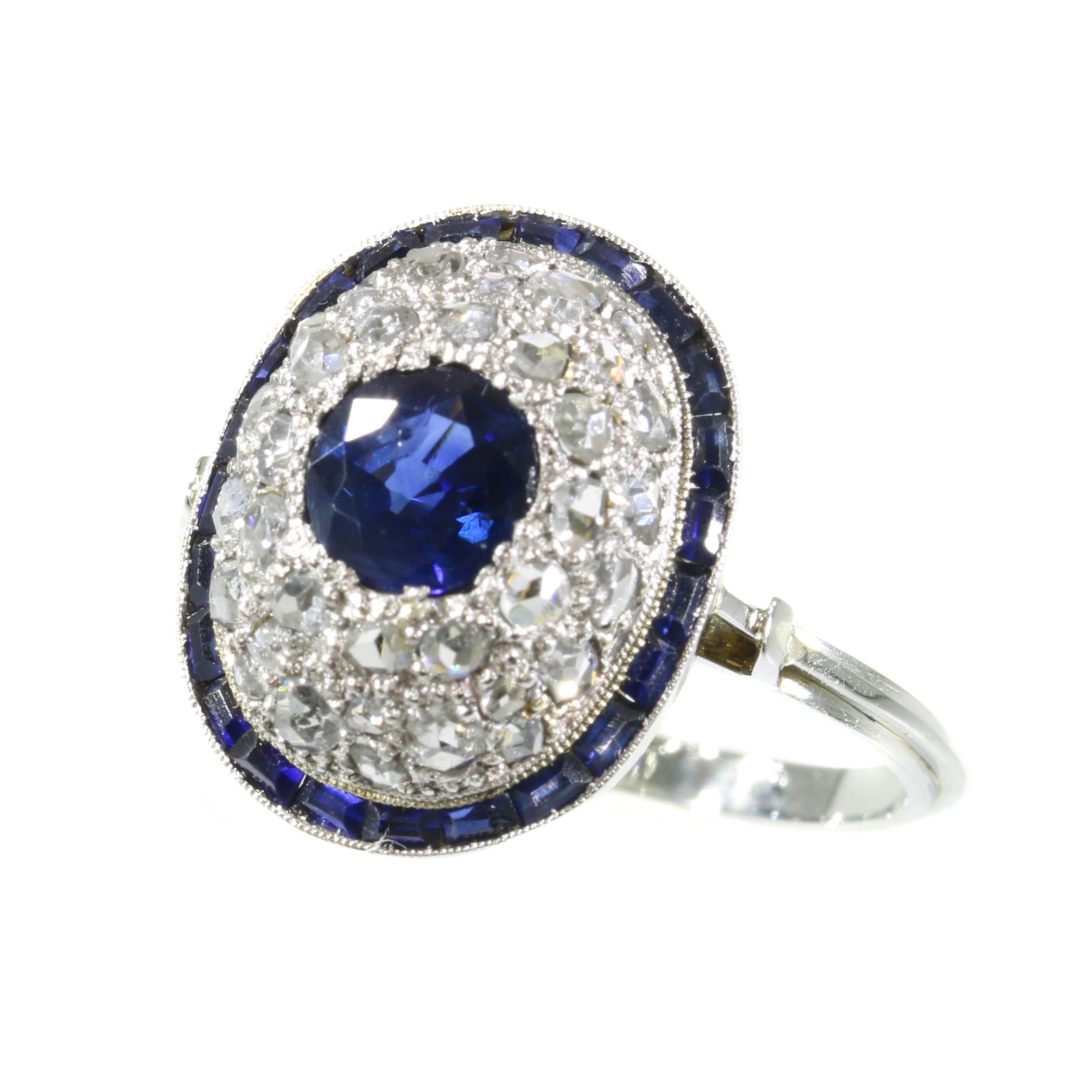 Vintage Art Deco Diamond and Natural Sapphire ‘1.10 Carat’ Engagement Ring For Sale