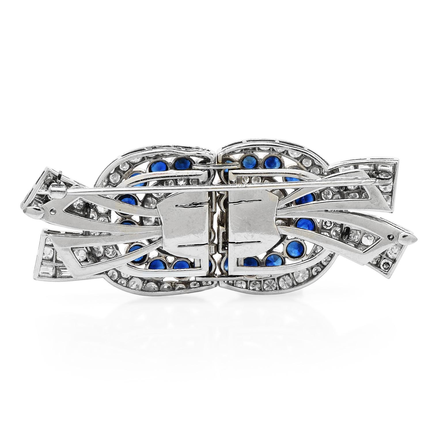 Vintage Art Deco Diamond Blue Sapphire Platinum Double Clip Ribbon Brooch Pin In Excellent Condition In Miami, FL