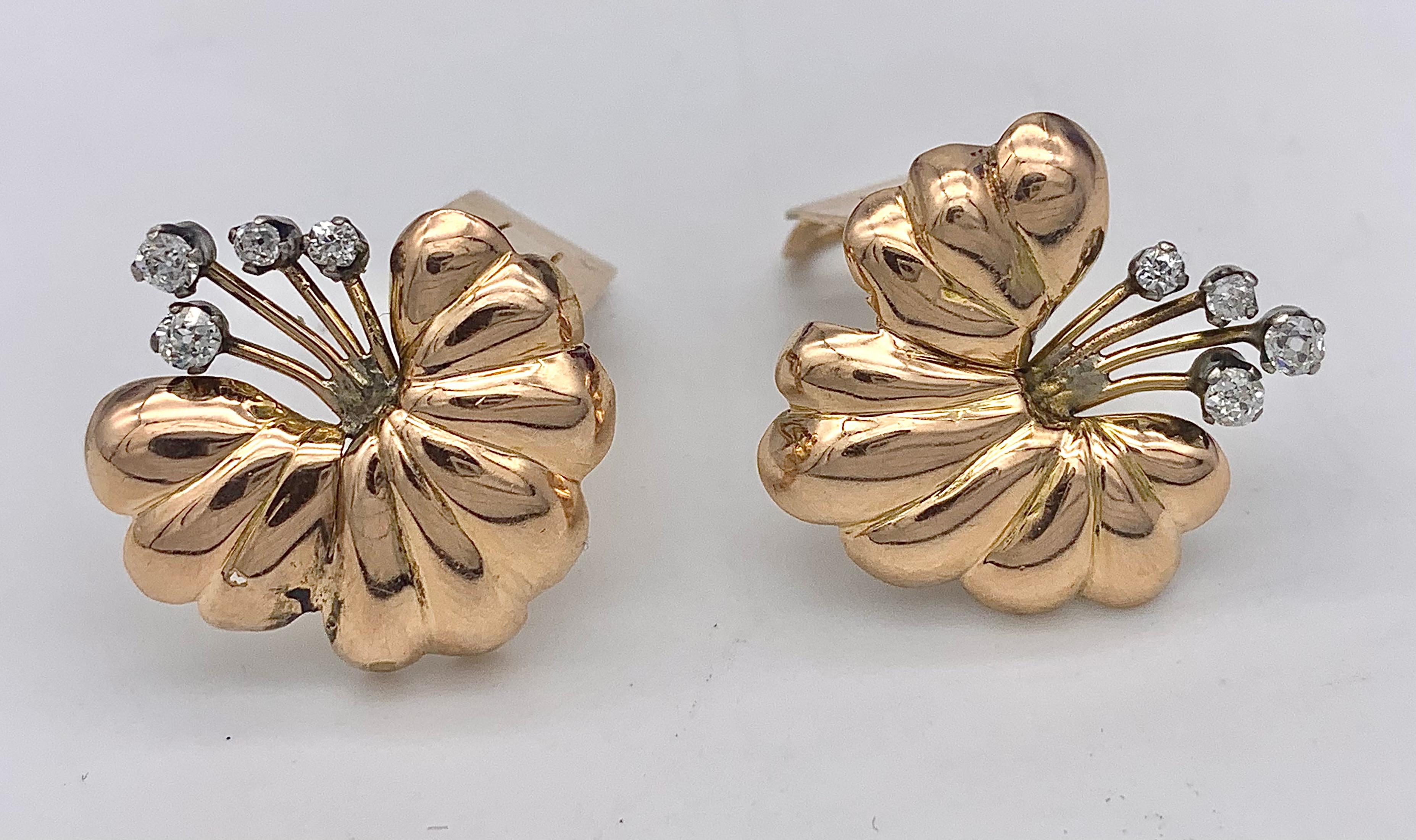 Vintage Art Deco Diamant-Ohrclips mit Blumen und Lilien aus Roségold 14 Karat (Rundschliff)
