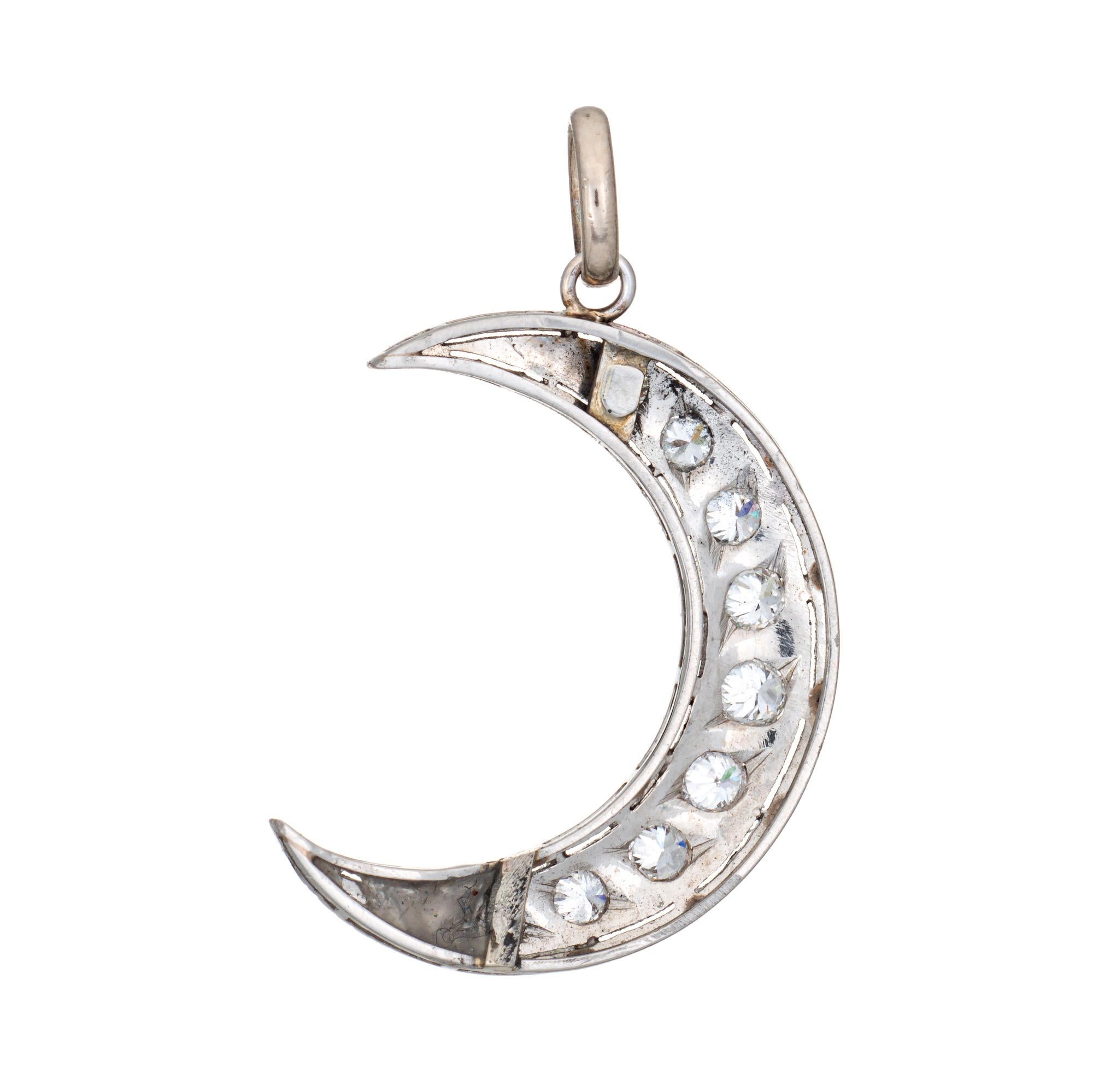 Art déco Vintage Art Deco Diamond Crescent Moon Pendentif Platinum Estate Fine Jewelry en vente