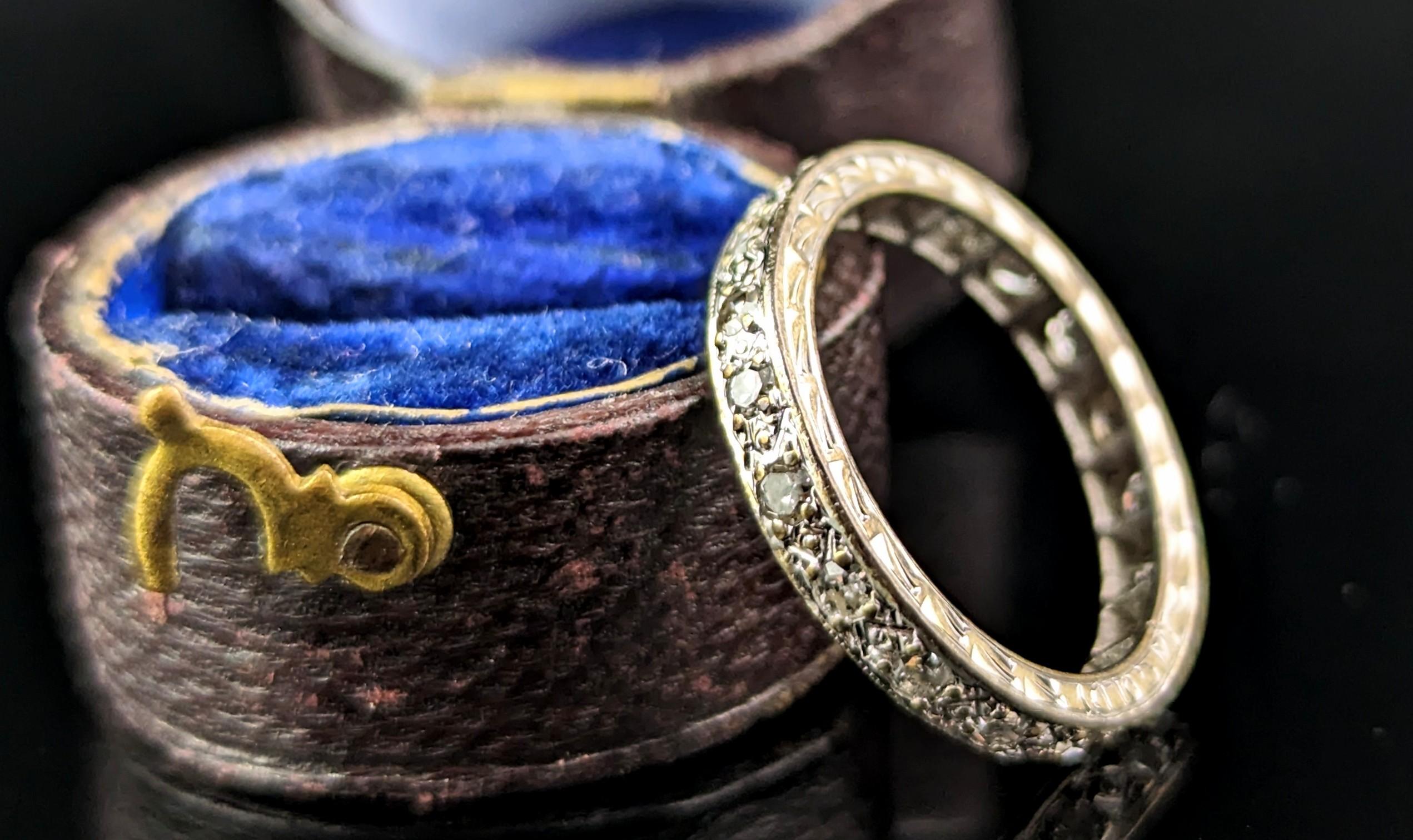 Vintage Art Deco Diamond eternity ring, 18k White gold  For Sale 5